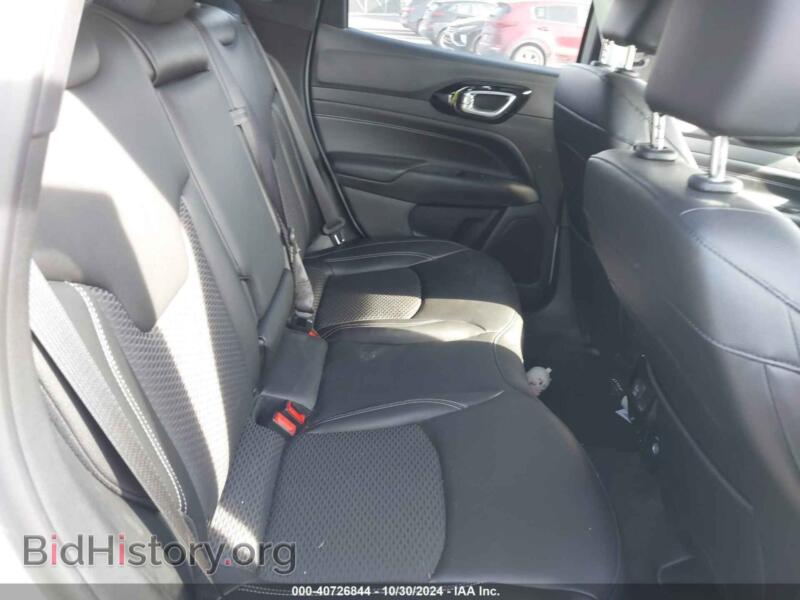 2024 Jeep COMPASS (VIN 3C4NJDBN6RT141982) — фото 8 из 16