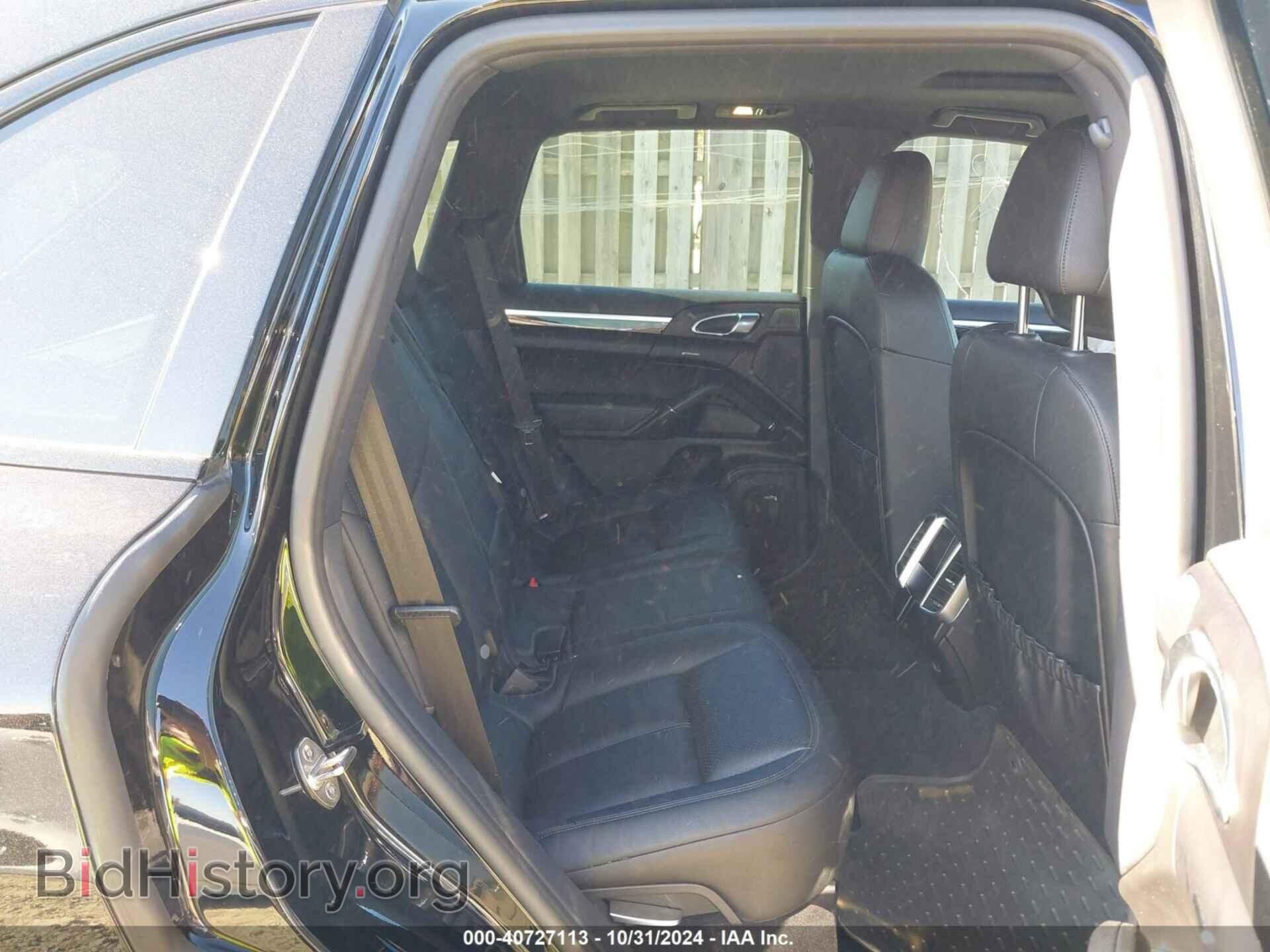 2017 PORSCHE CAYENNE - VIN: WP1AB2A26HLA52560 - Фото 8