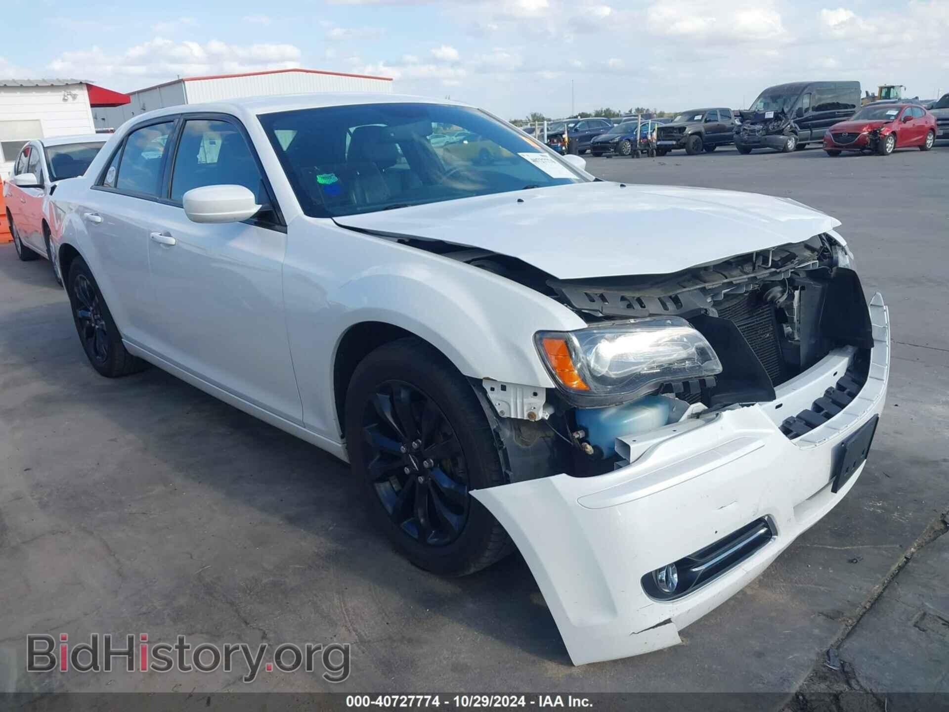 Фотография 2C3CCAGG1EH383564 - CHRYSLER 300 2014