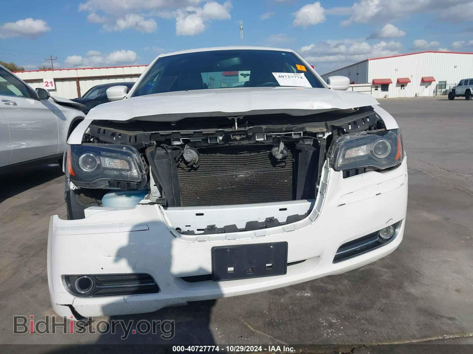2014 CHRYSLER 300 - VIN: 2C3CCAGG1EH383564 - Фото 6