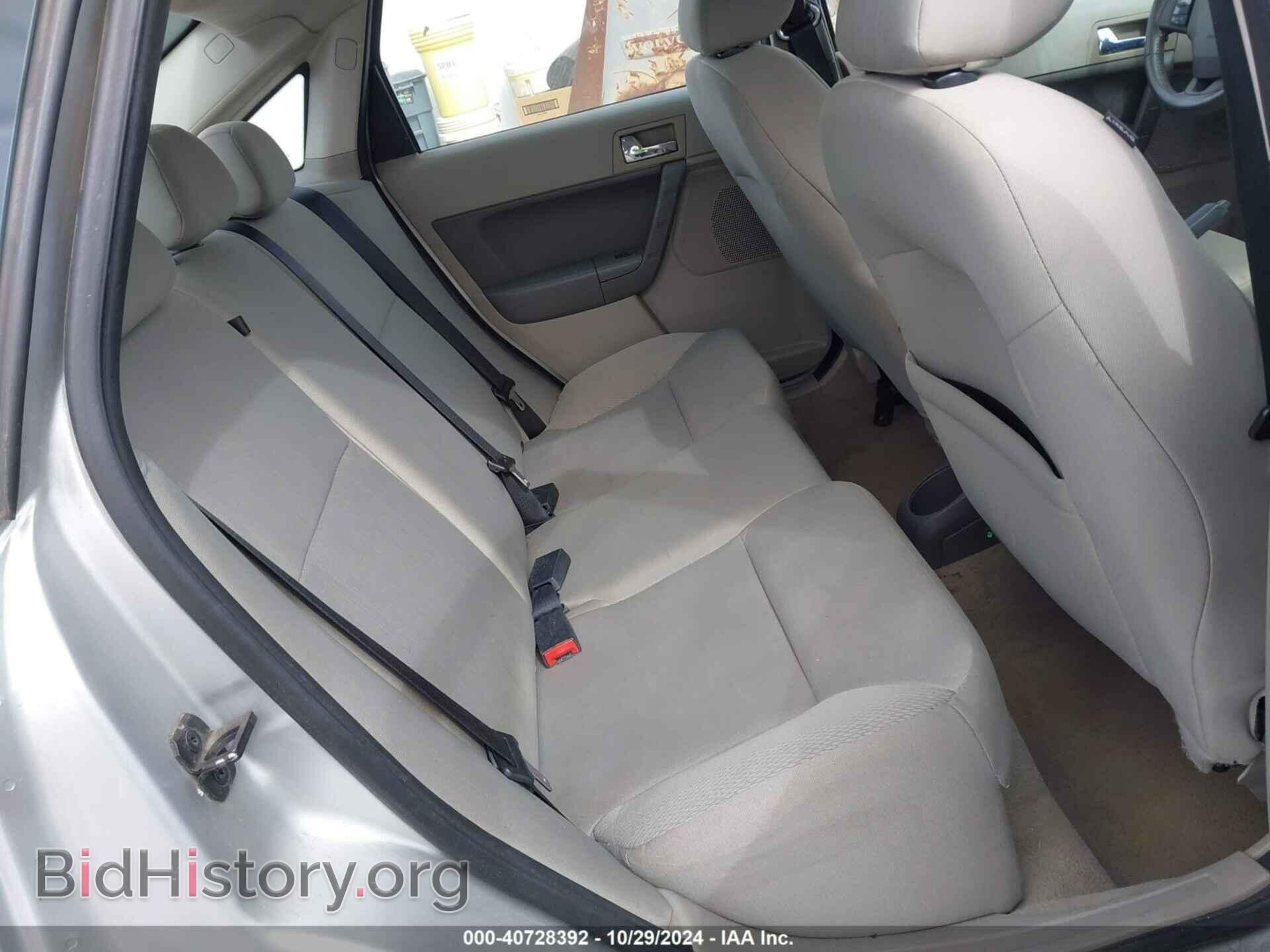 2011 FORD FOCUS - VIN: 1FAHP3GN6BW153618 - Фото 8