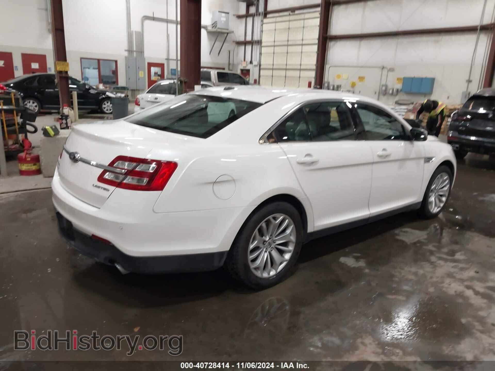 2018 FORD TAURUS - VIN: 1FAHP2F84JG109499 - Фото 4