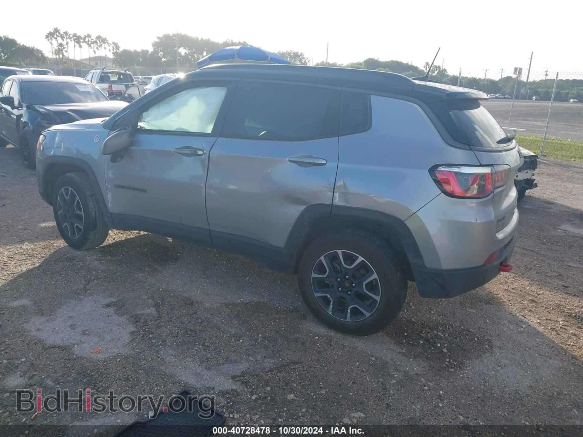 2019 JEEP COMPASS - VIN: 3C4NJDDB9KT747866 - Фото 3