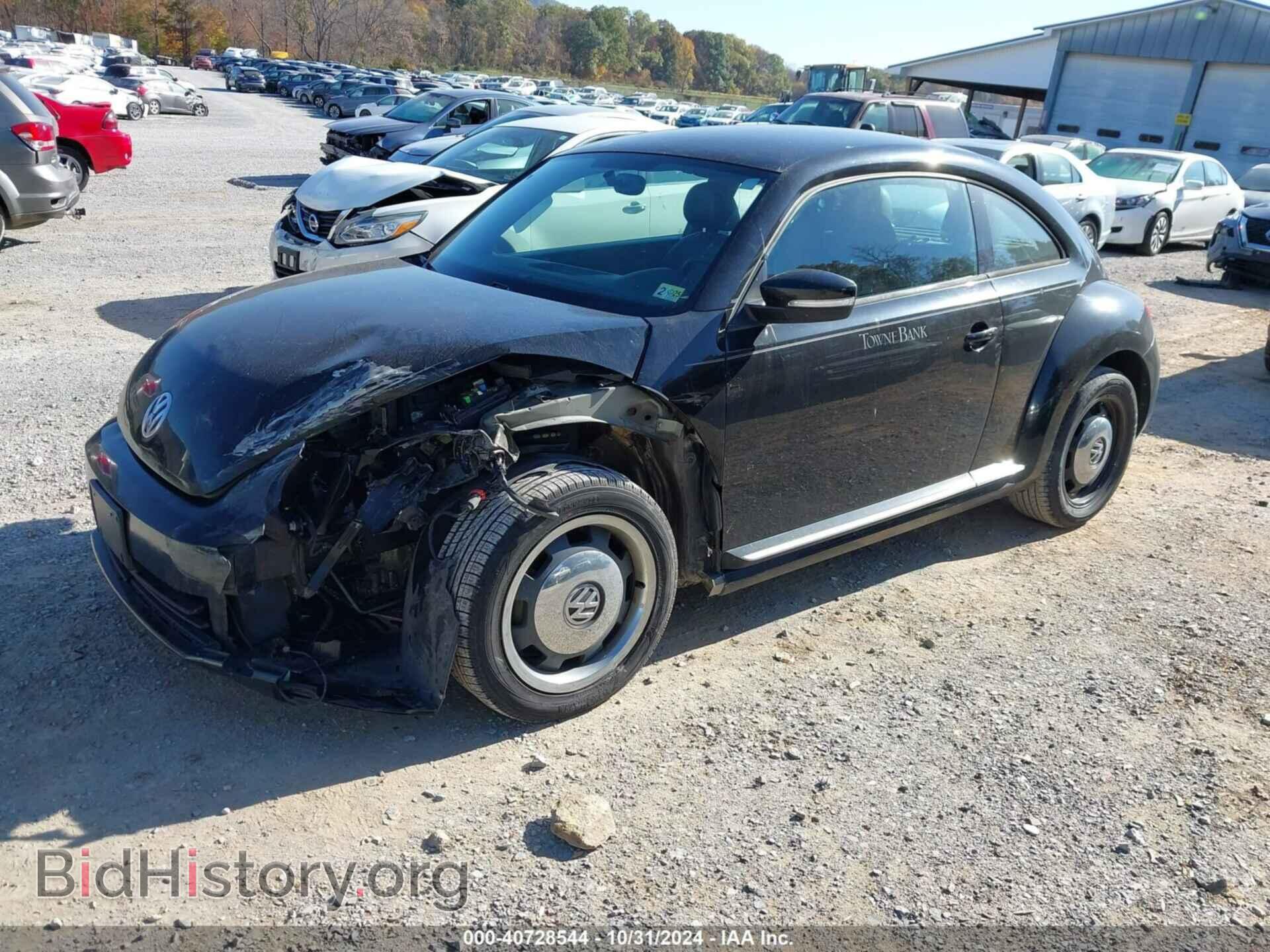 2012 VOLKSWAGEN BEETLE - VIN: 3VWJP7AT5CM623548 - Фото 2
