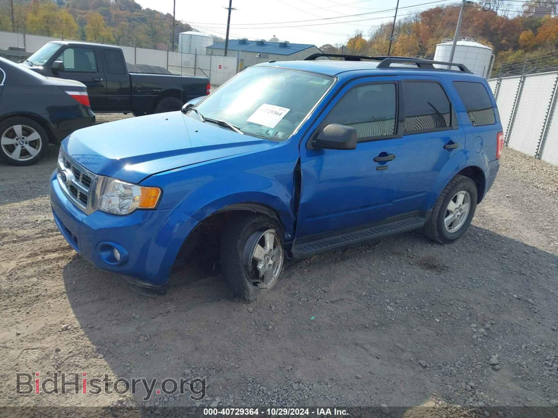 2011 FORD ESCAPE - VIN: 1FMCU9D71BKA97385 - Фото 2