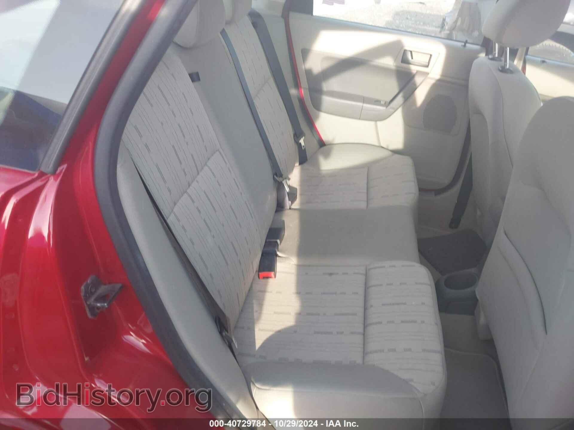 2011 FORD FOCUS - VIN: 1FAHP3FN0BW163529 - Фото 8