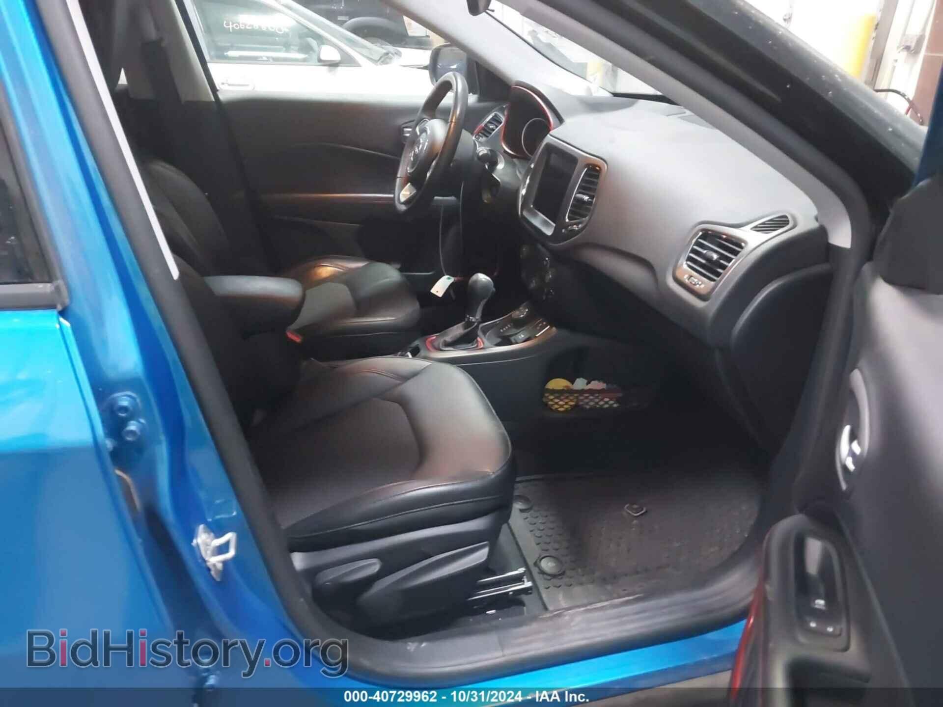 2018 JEEP COMPASS - VIN: 3C4NJDDB9JT231750 - Фото 5