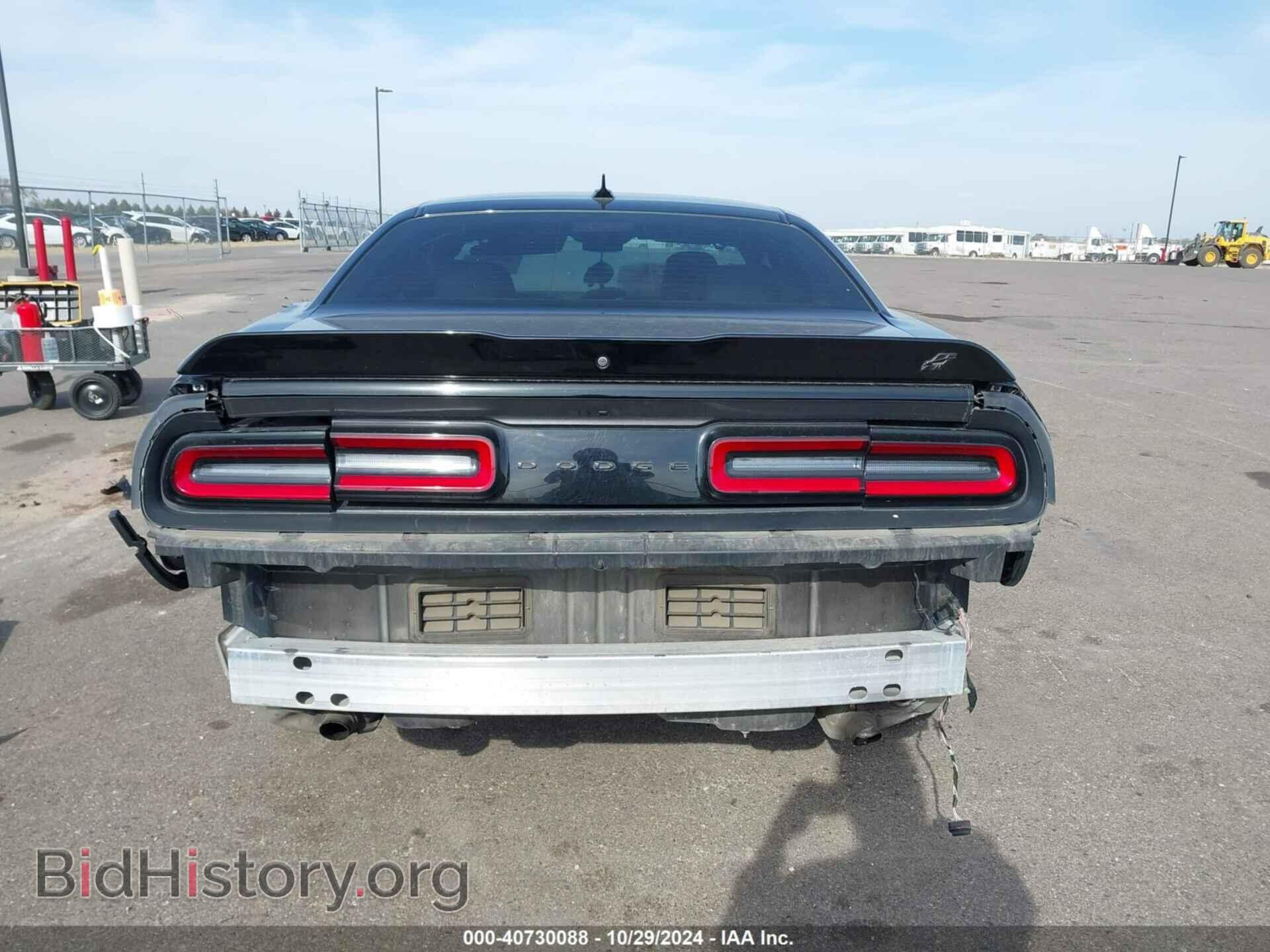 2018 DODGE CHALLENGER - VIN: 2C3CDZGGXJH215623 - Фото 17