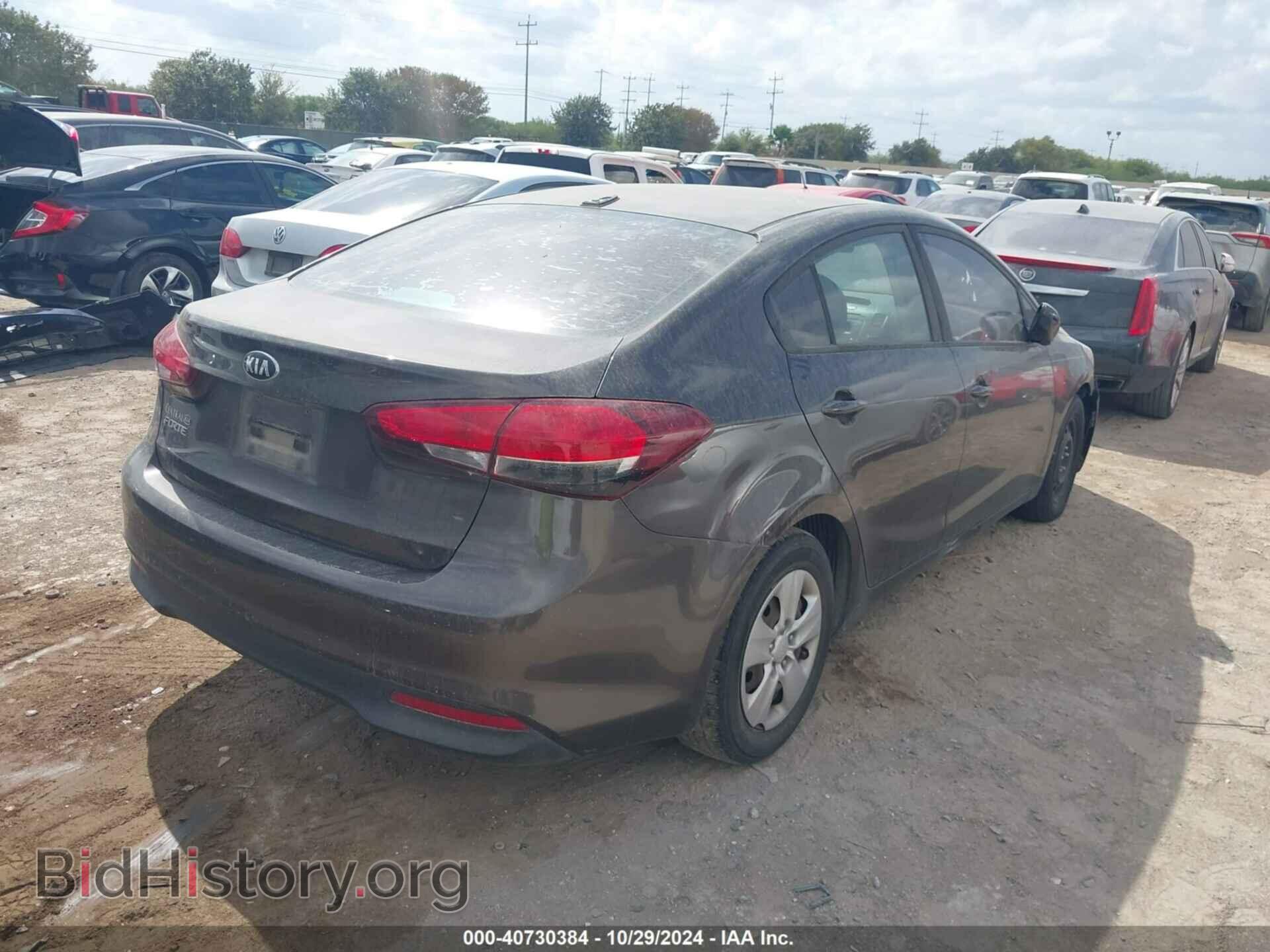 2017 KIA FORTE - VIN: 3KPFK4A75HE140877 - Фото 4