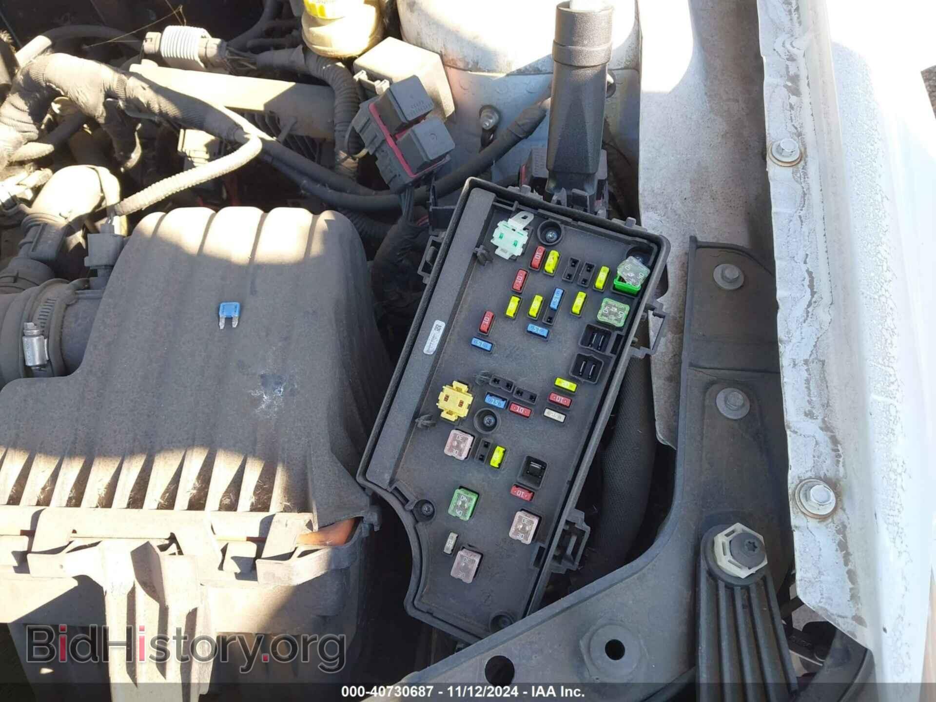 2012 CHRYSLER 200 - VIN: 1C3CCBCB3CN267934 - Фото 12