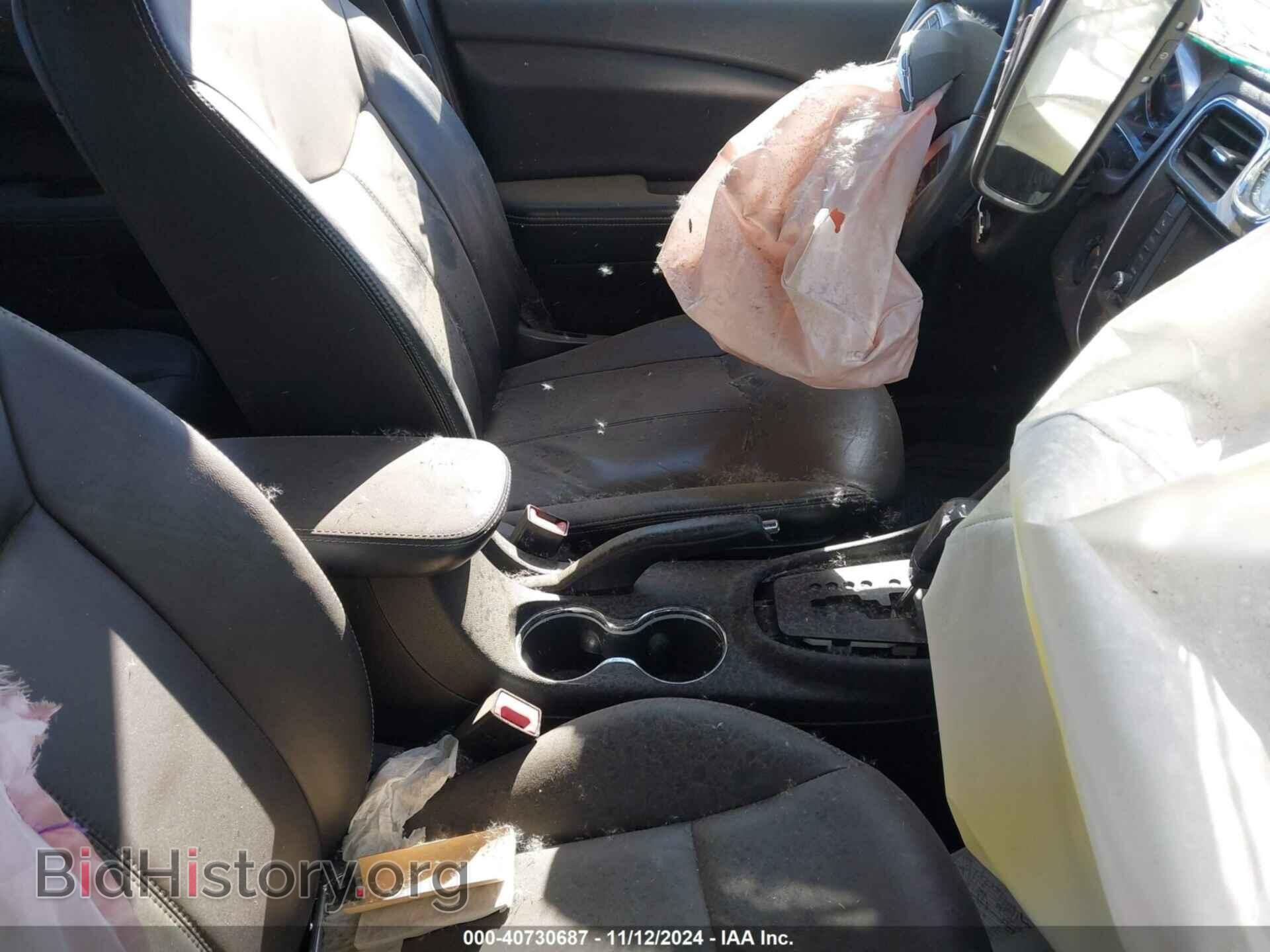 2012 CHRYSLER 200 - VIN: 1C3CCBCB3CN267934 - Фото 5