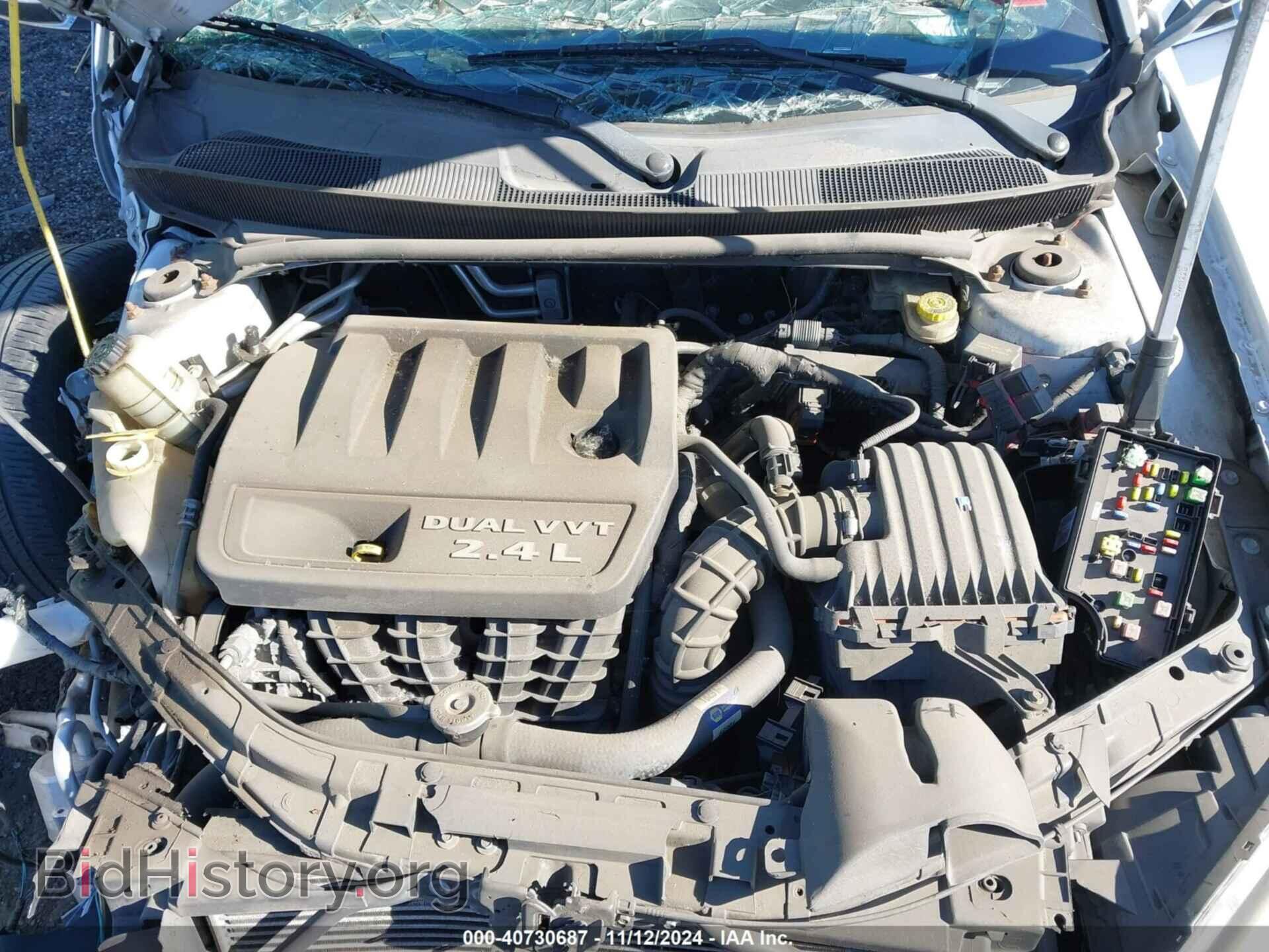 2012 CHRYSLER 200 - VIN: 1C3CCBCB3CN267934 - Фото 10