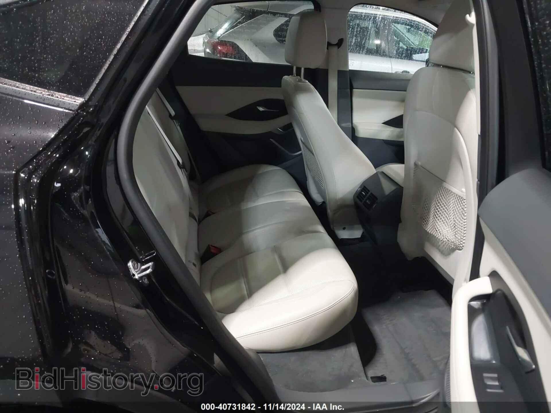 2020 JAGUAR E-PACE - VIN: SADFP2FX3L1004164 - Фото 8