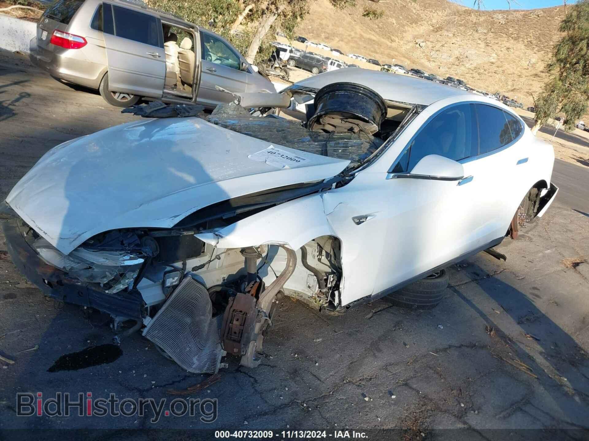 2015 TESLA MODEL S - VIN: 5YJSA1E11FF114029 - Фото 2