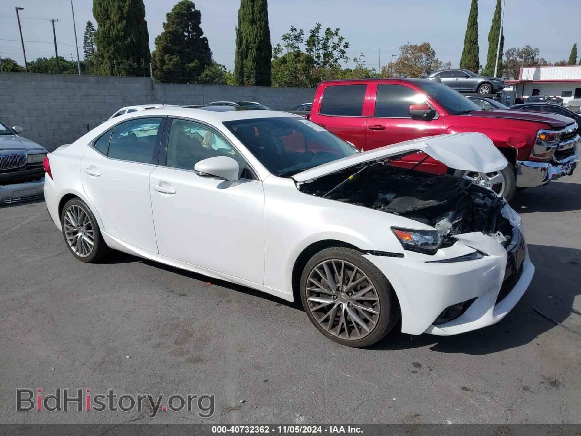 Фотография JTHBA1D25G5029335 - LEXUS IS 200T 2016