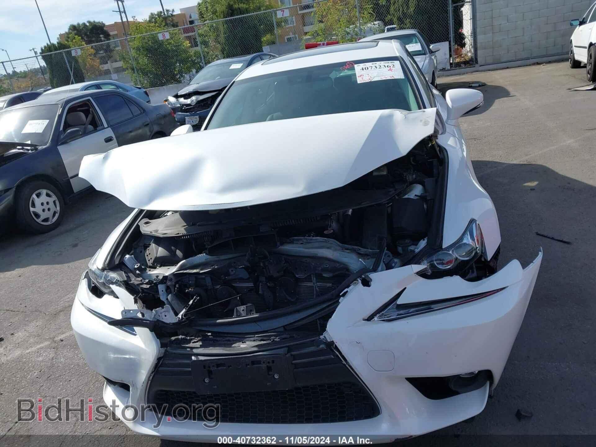 2016 LEXUS IS 200T - VIN: JTHBA1D25G5029335 - Фото 12