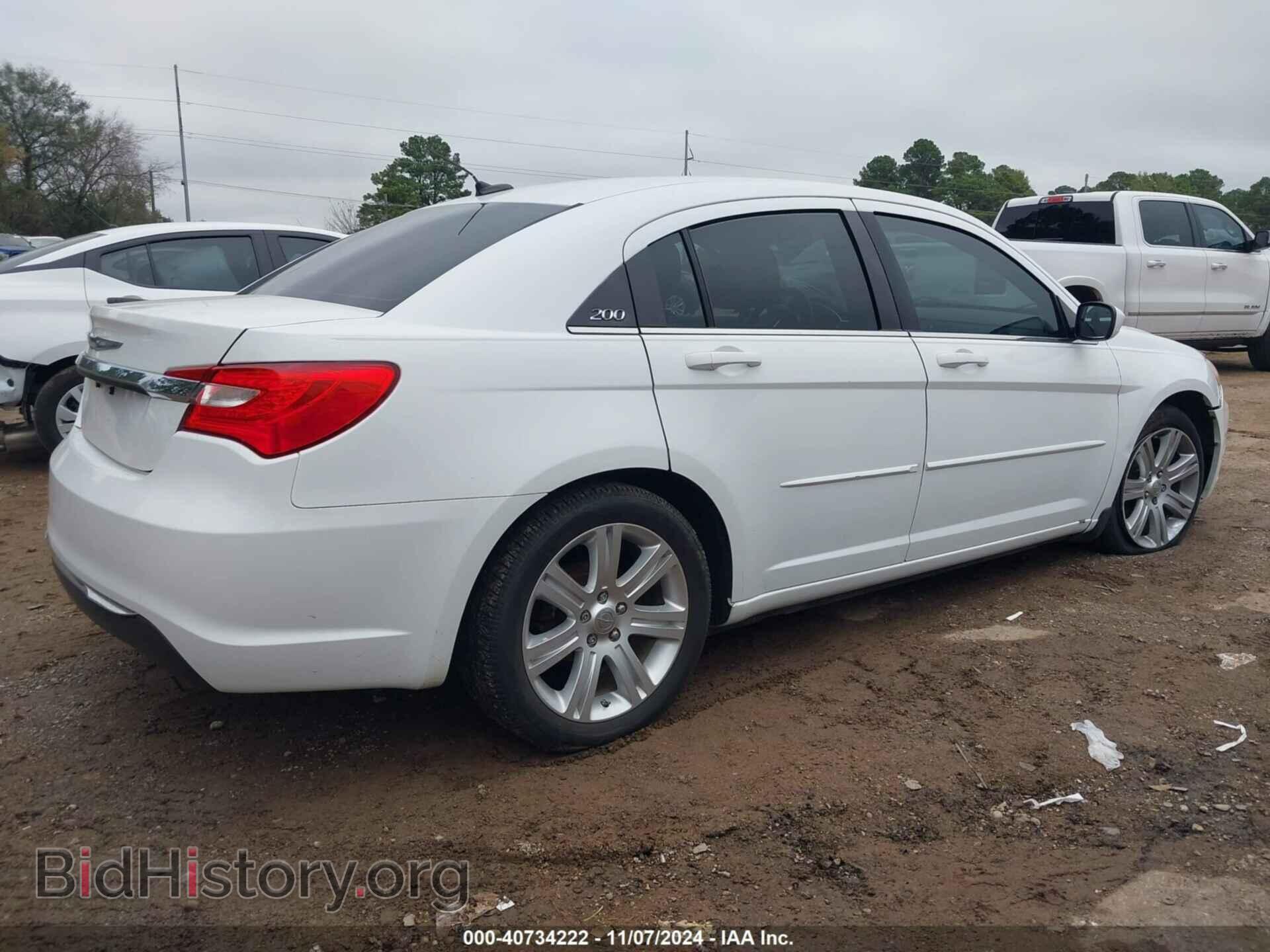 2013 CHRYSLER 200 - VIN: 1C3CCBBB3DN713700 - Фото 4