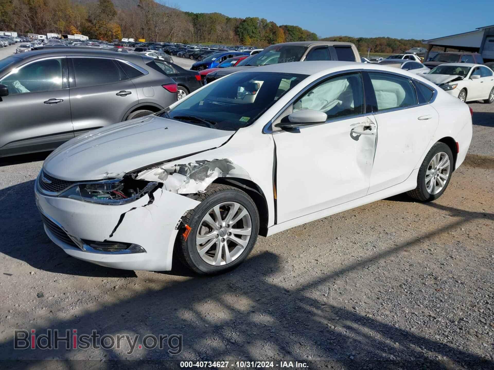 2015 CHRYSLER 200 - VIN: 1C3CCCABXFN614513 - Фото 2