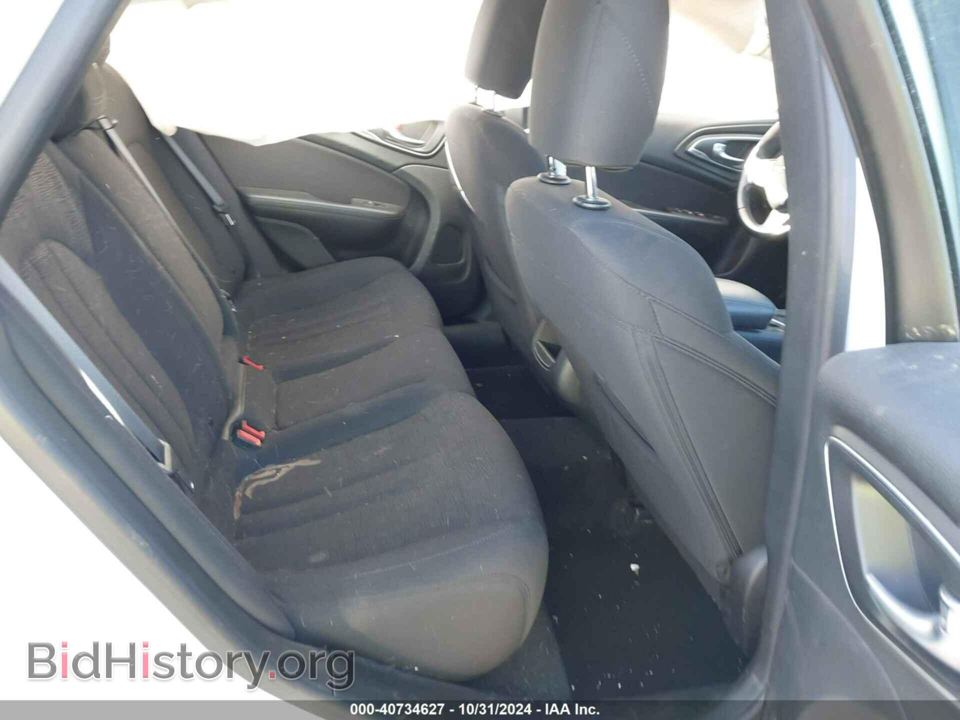 2015 CHRYSLER 200 - VIN: 1C3CCCABXFN614513 - Фото 8