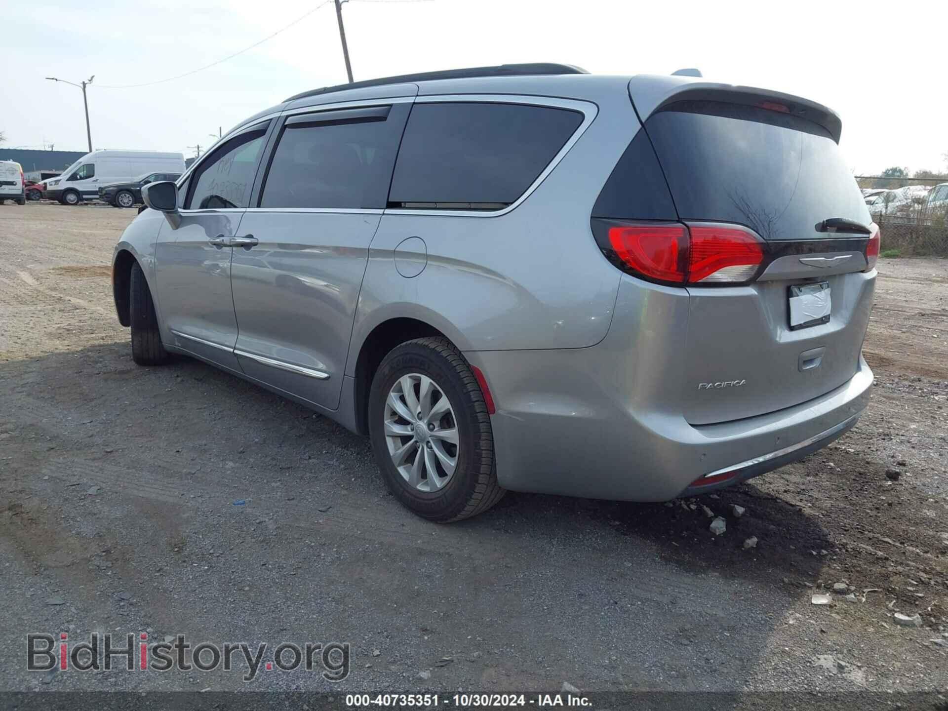 2017 CHRYSLER PACIFICA - VIN: 2C4RC1BG5HR741423 - Фото 3