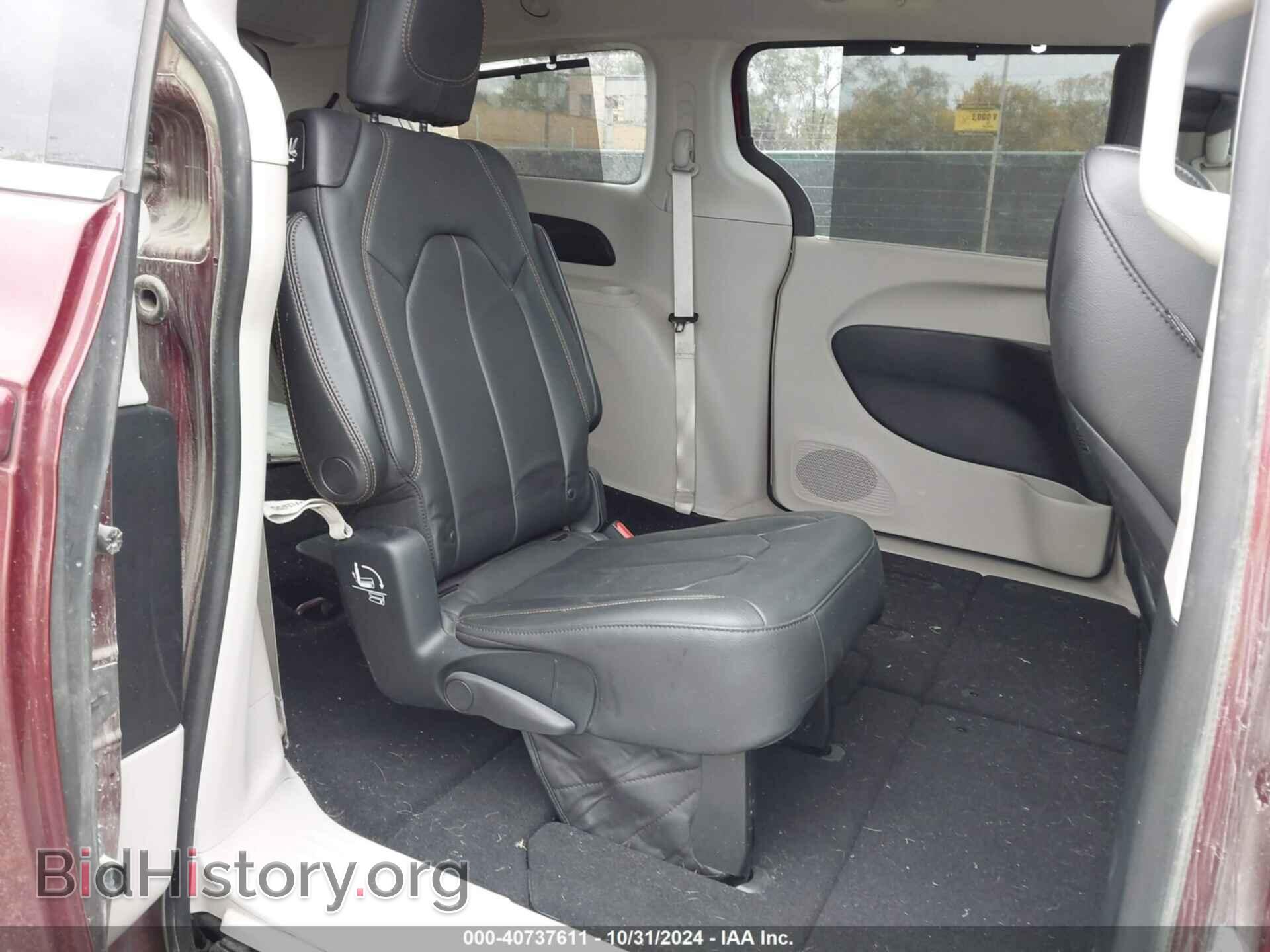 2017 CHRYSLER PACIFICA - VIN: 2C4RC1BG2HR730010 - Фото 8