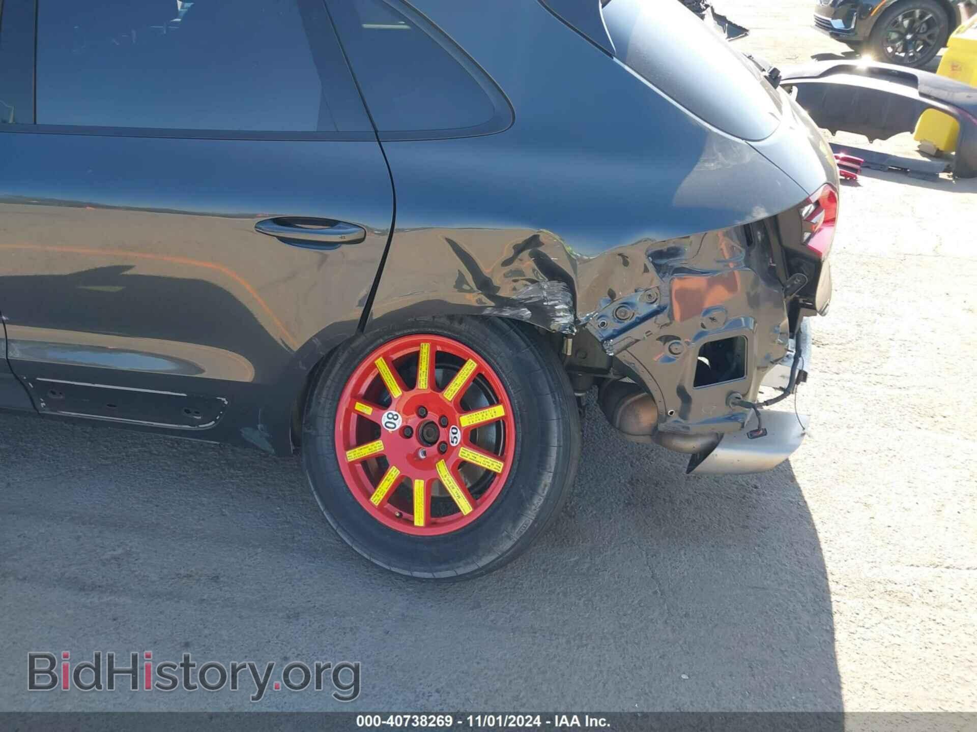 2017 PORSCHE MACAN - VIN: WP1AA2A5XHLB02602 - Photo 18