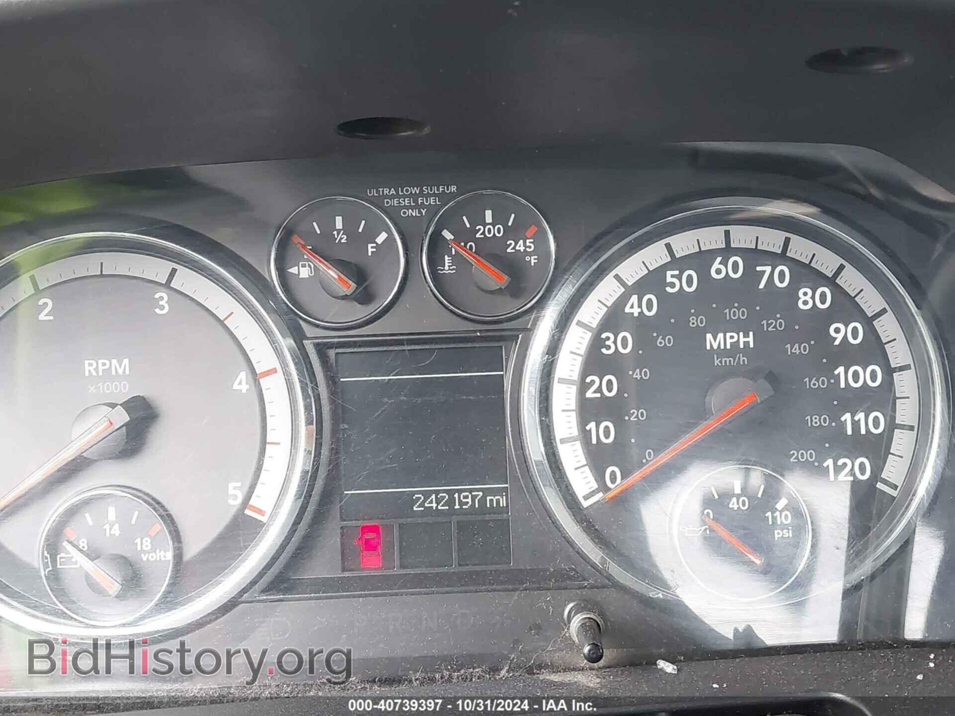2011 RAM RAM 3500 - VIN: 3D73Y3CL2BG603856 - Photo 7
