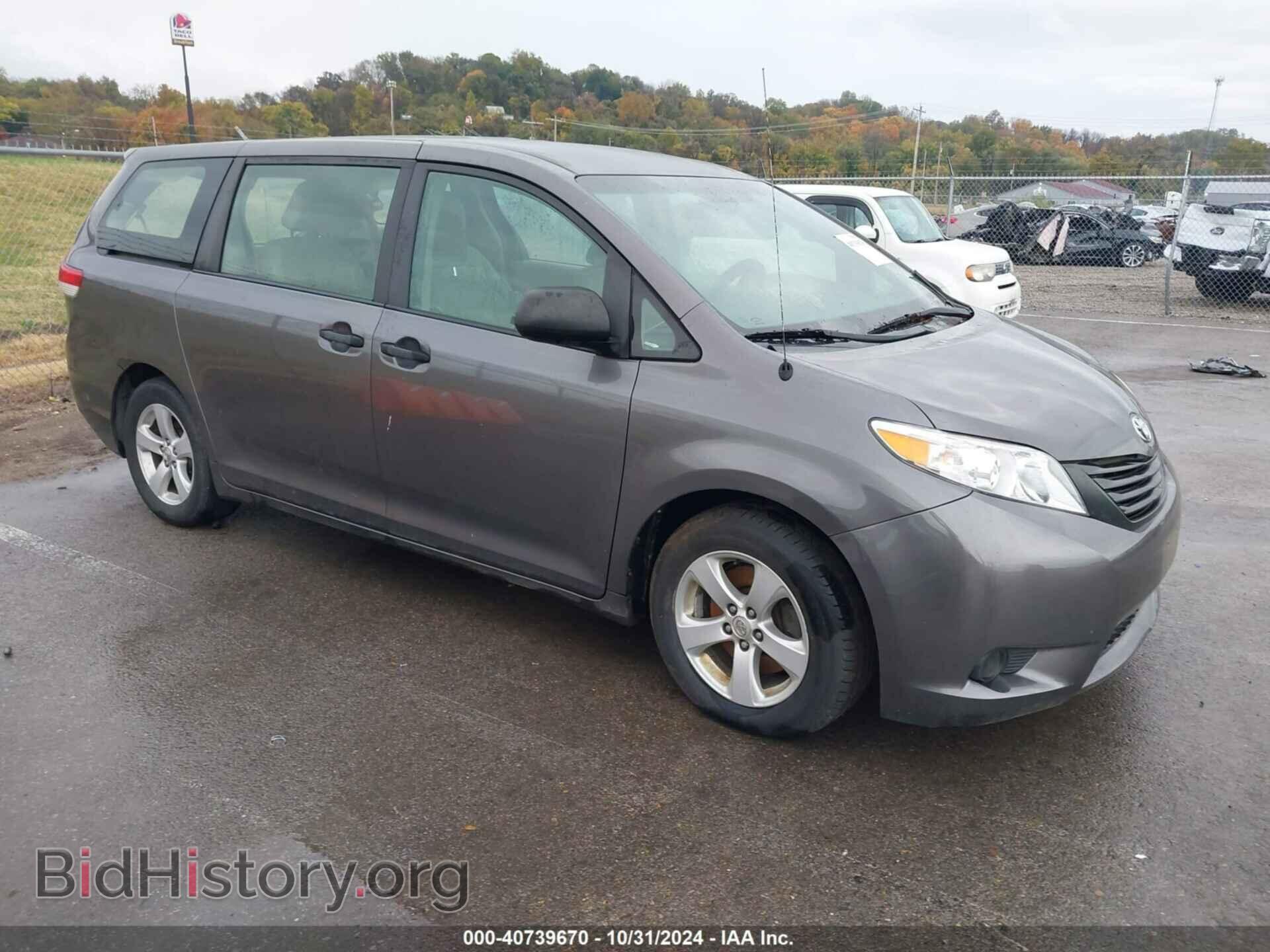 Фотография 5TDZK3DC5CS210912 - TOYOTA SIENNA 2012