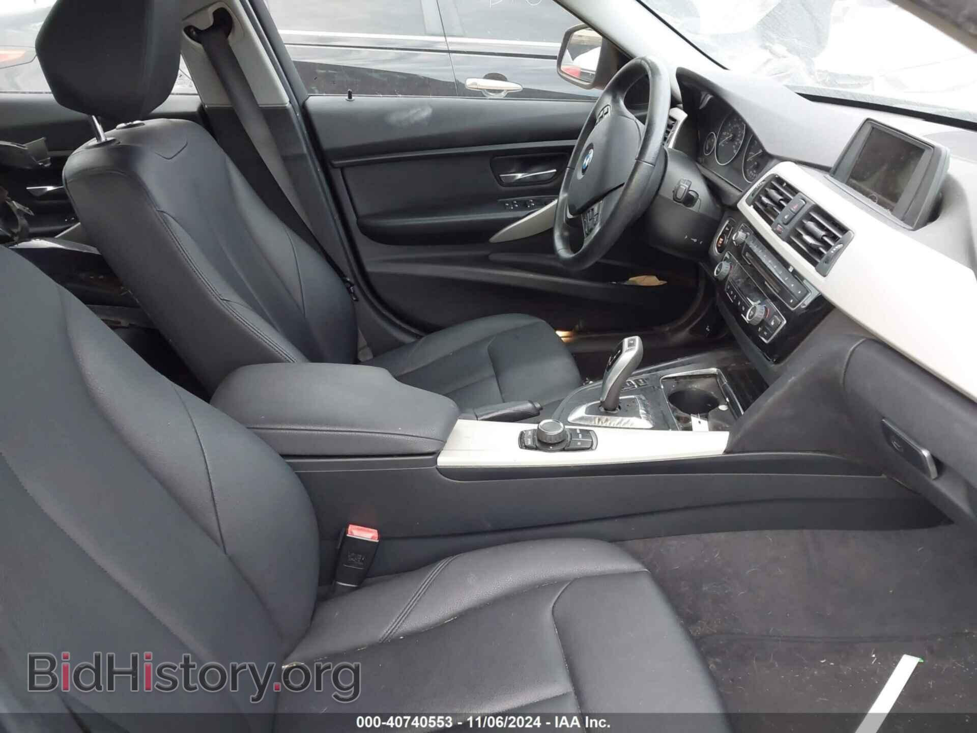 2017 BMW 320I - VIN: WBA8E1G30HNU15809 - Фото 5