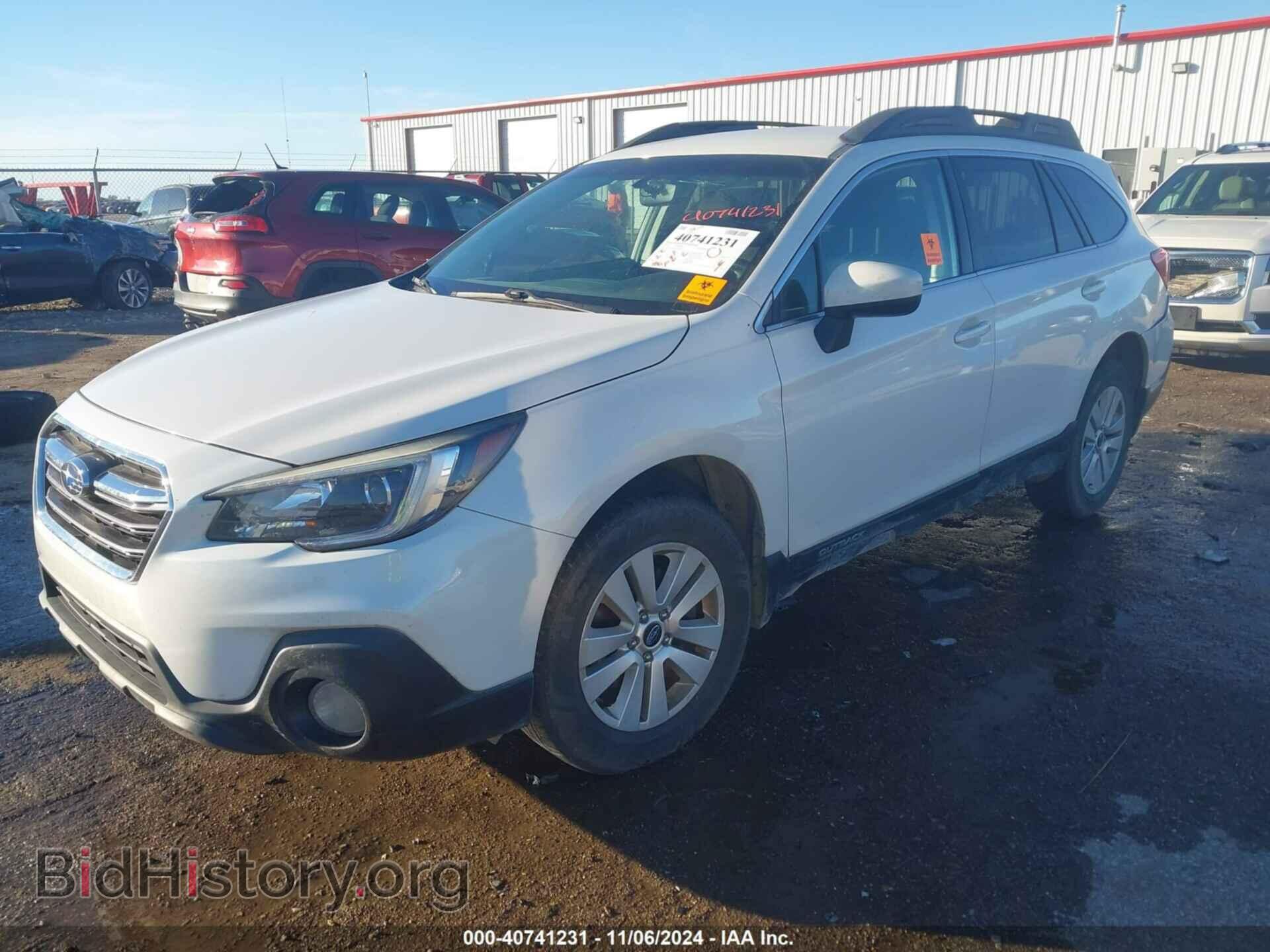 2018 SUBARU OUTBACK - VIN: 4S4BSACC2J3316235 - Фото 2