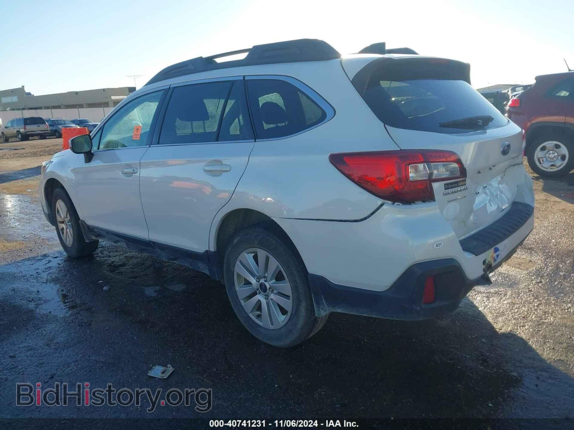 2018 SUBARU OUTBACK - VIN: 4S4BSACC2J3316235 - Фото 3