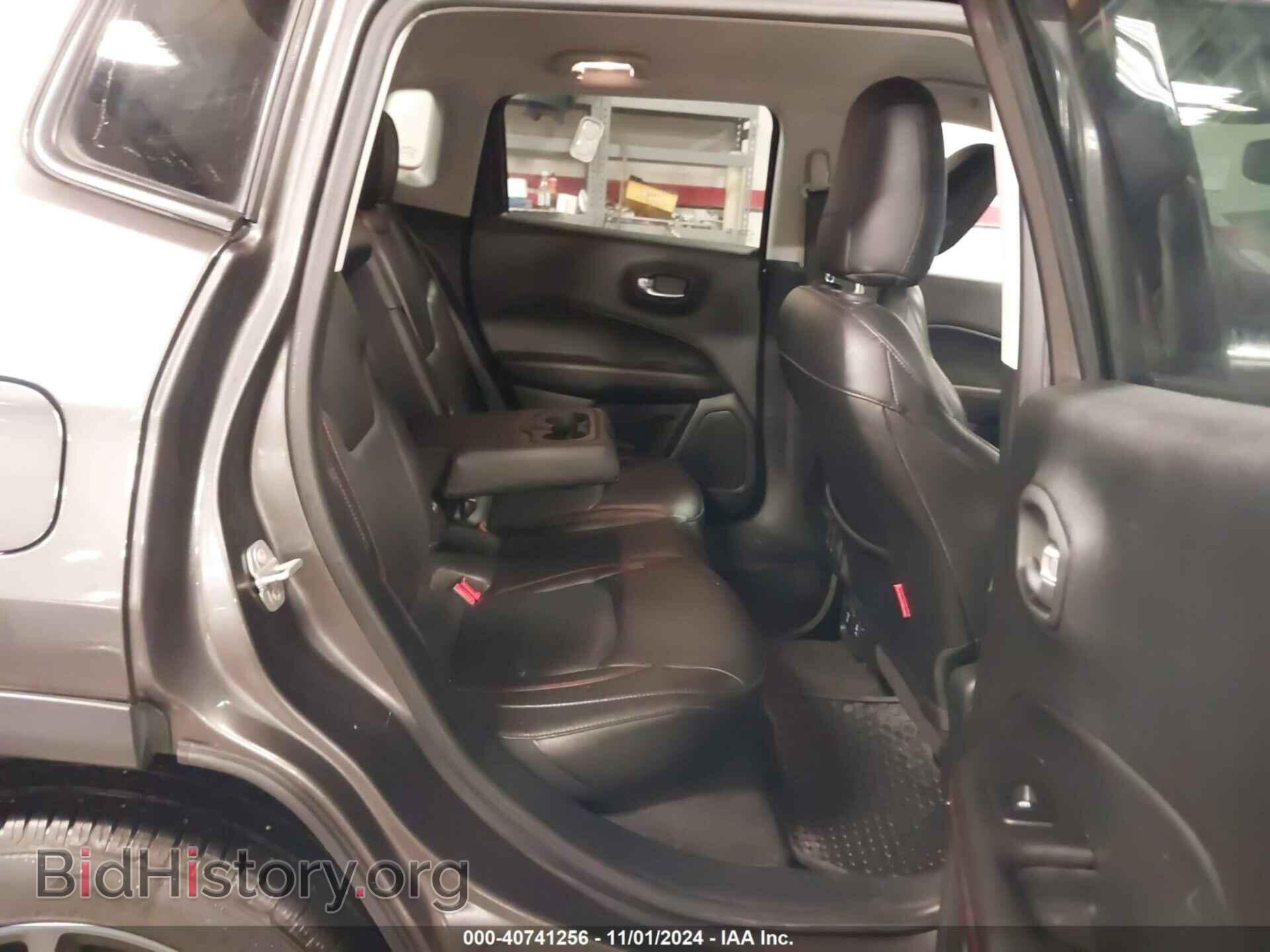 2018 JEEP COMPASS - VIN: 3C4NJDDB5JT210443 - Фото 8
