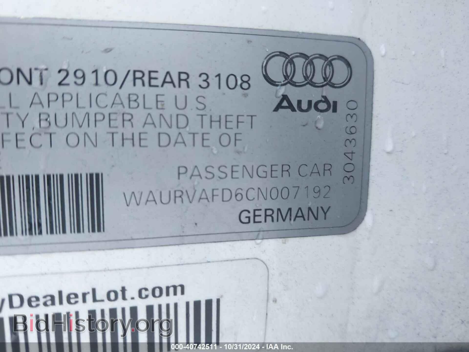 2012 AUDI A8 L - VIN: WAURVAFD6CN007192 - Photo 9