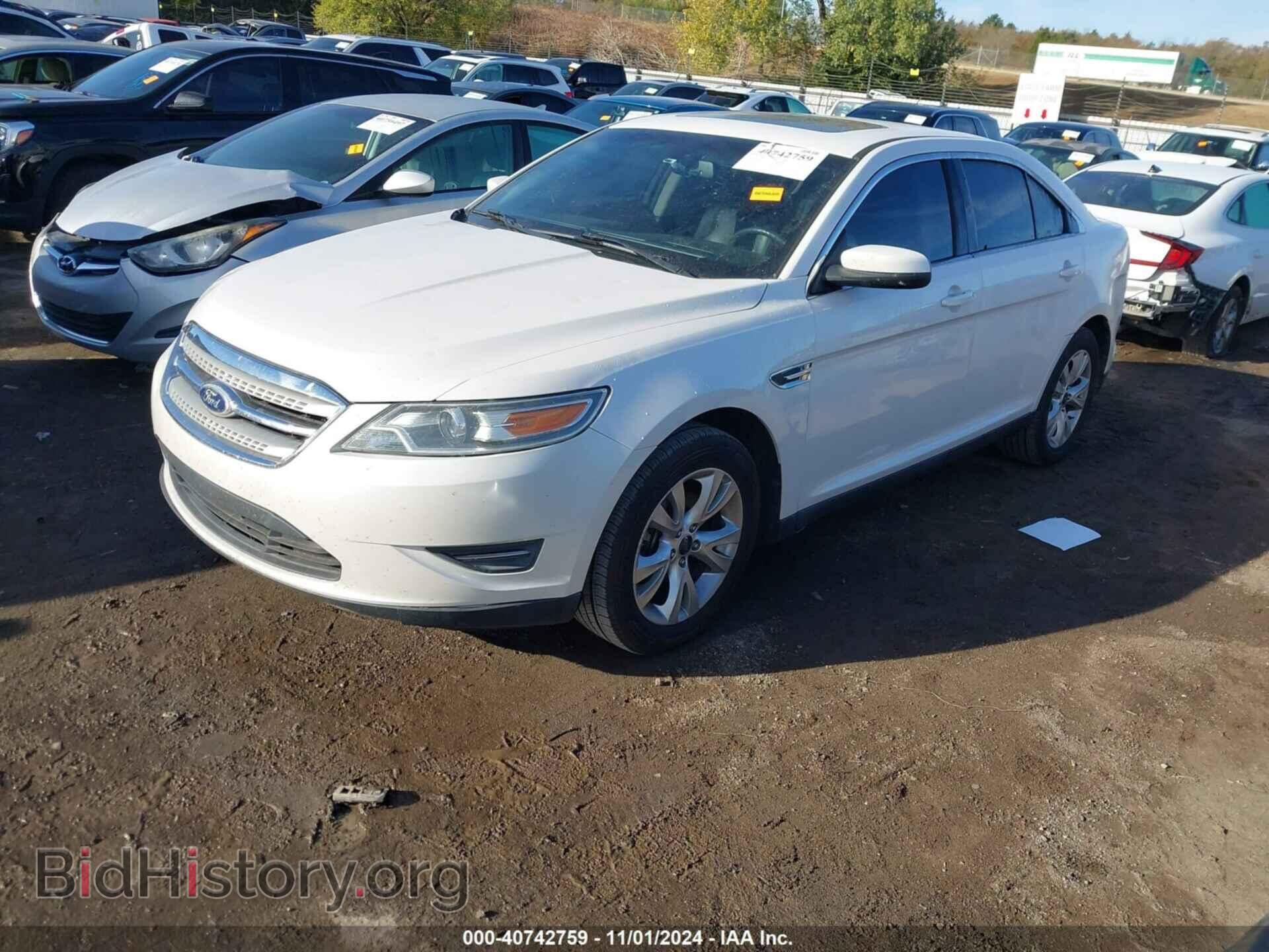 2011 FORD TAURUS - VIN: 1FAHP2EW3BG141863 - Фото 2