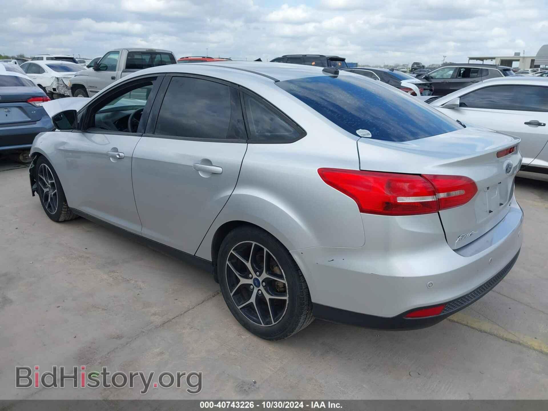 2017 FORD FOCUS - VIN: 1FADP3H29HL332586 - Фото 3