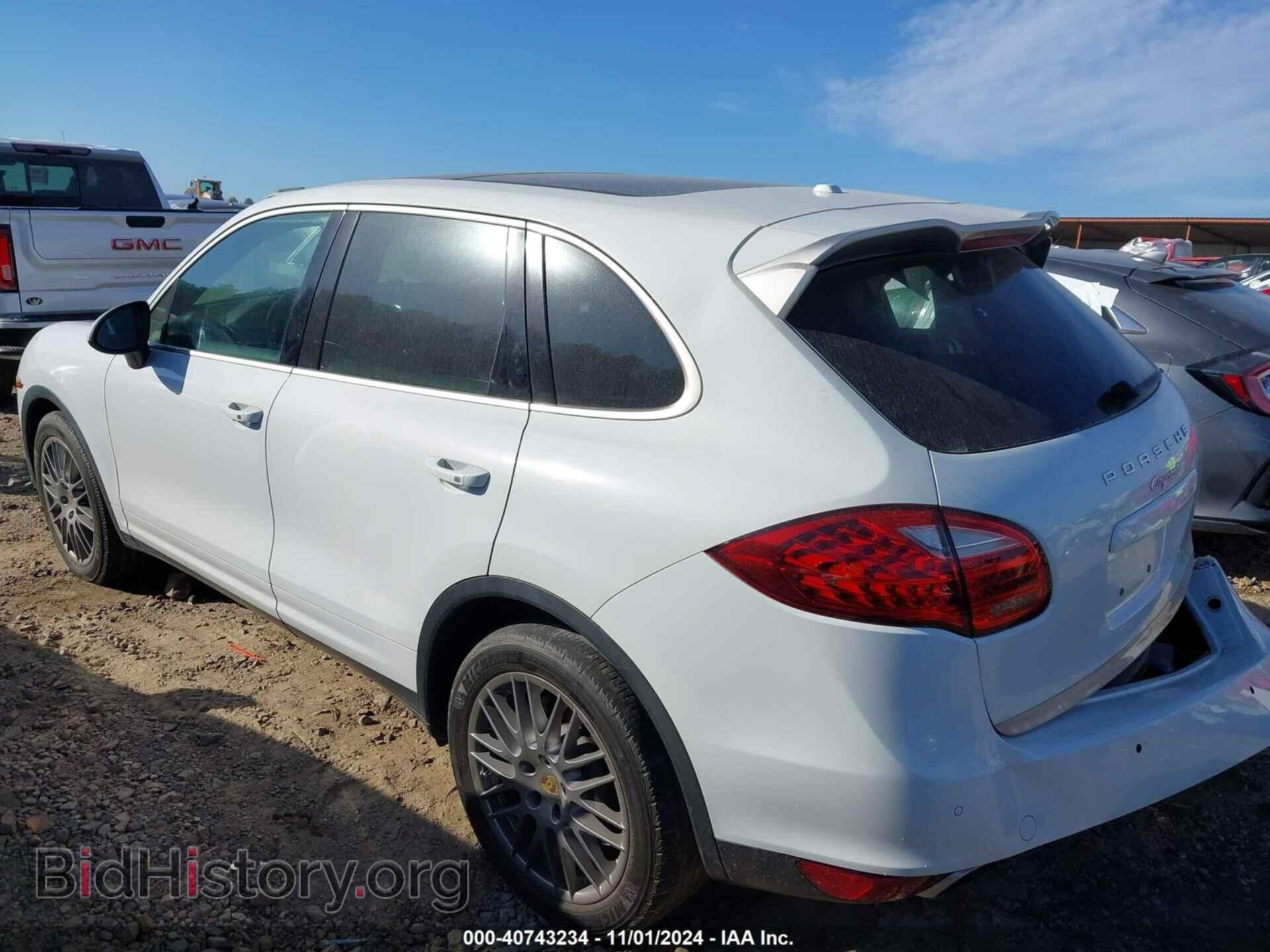 2014 PORSCHE CAYENNE - VIN: WP1AA2A20ELA92079 - Фото 3
