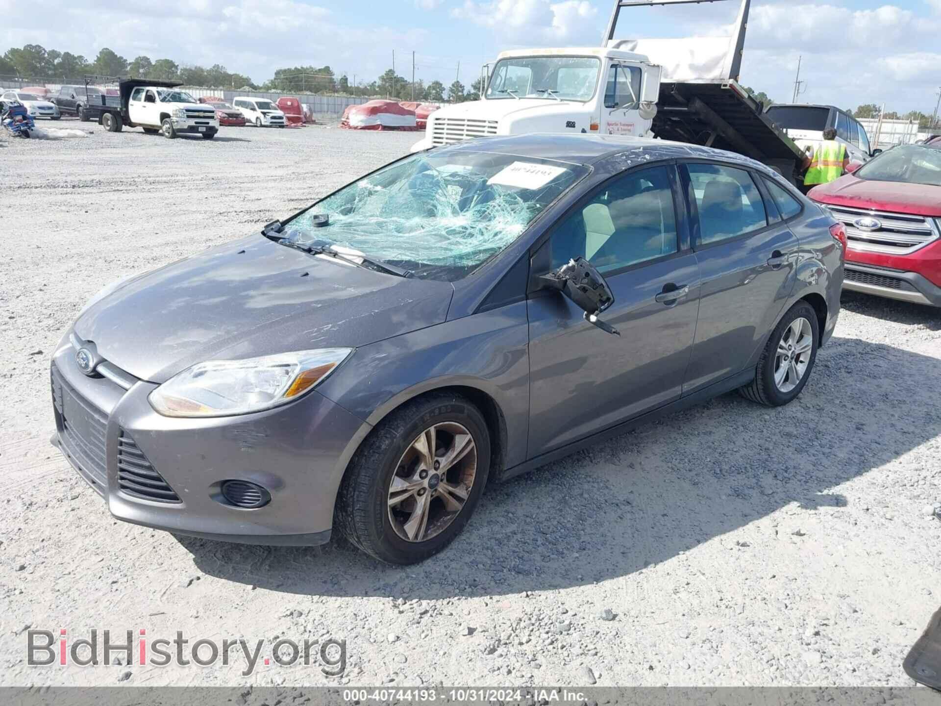 2013 FORD FOCUS - VIN: 1FADP3F22DL217566 - Фото 2