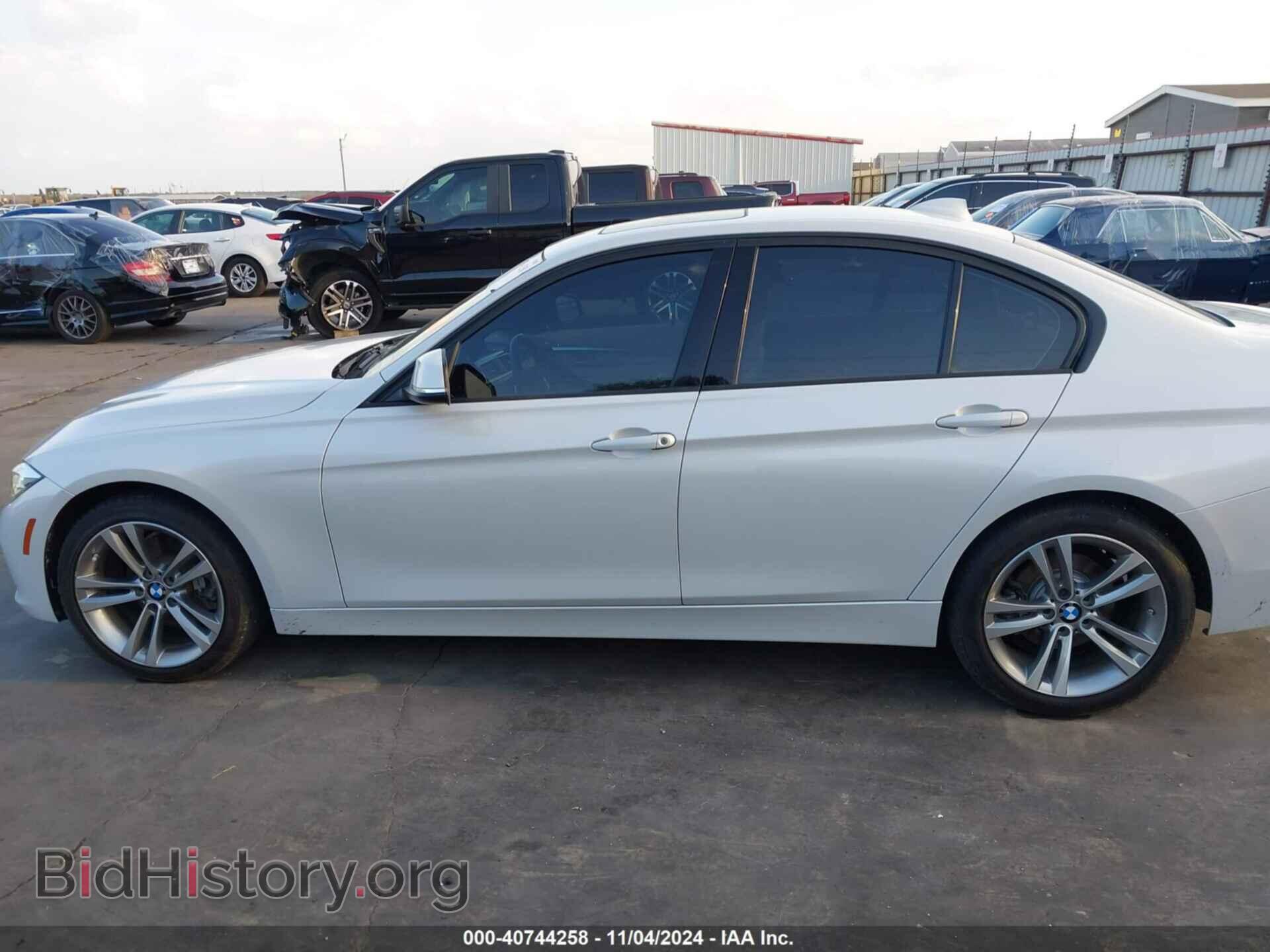2016 BMW 328I - VIN: WBA8E9G55GNU29686 - Фото 14