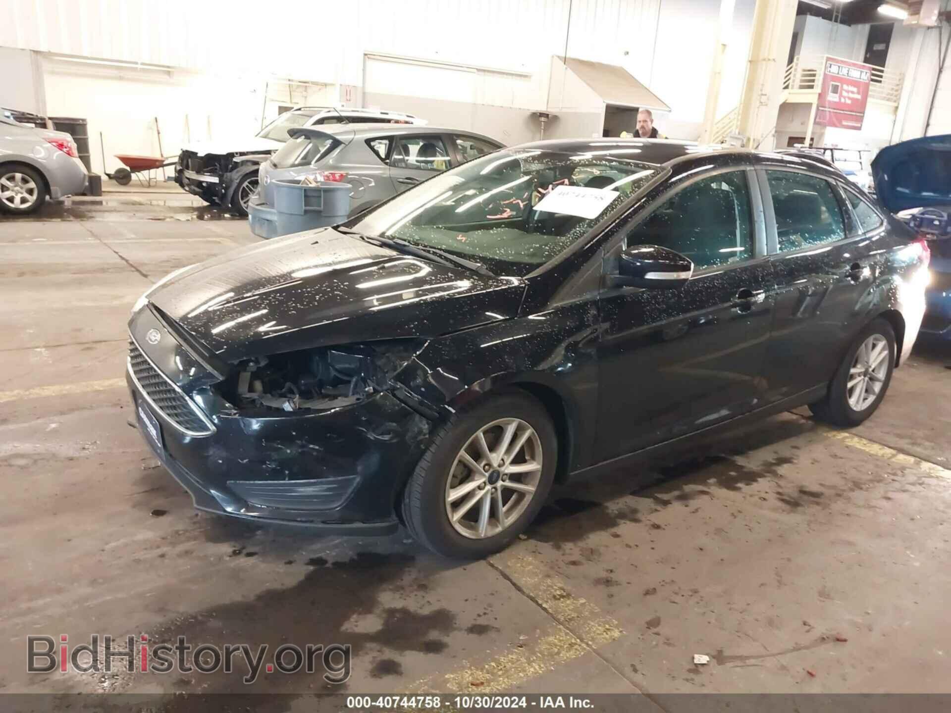 2017 FORD FOCUS - VIN: 1FADP3F24HL220006 - Фото 2