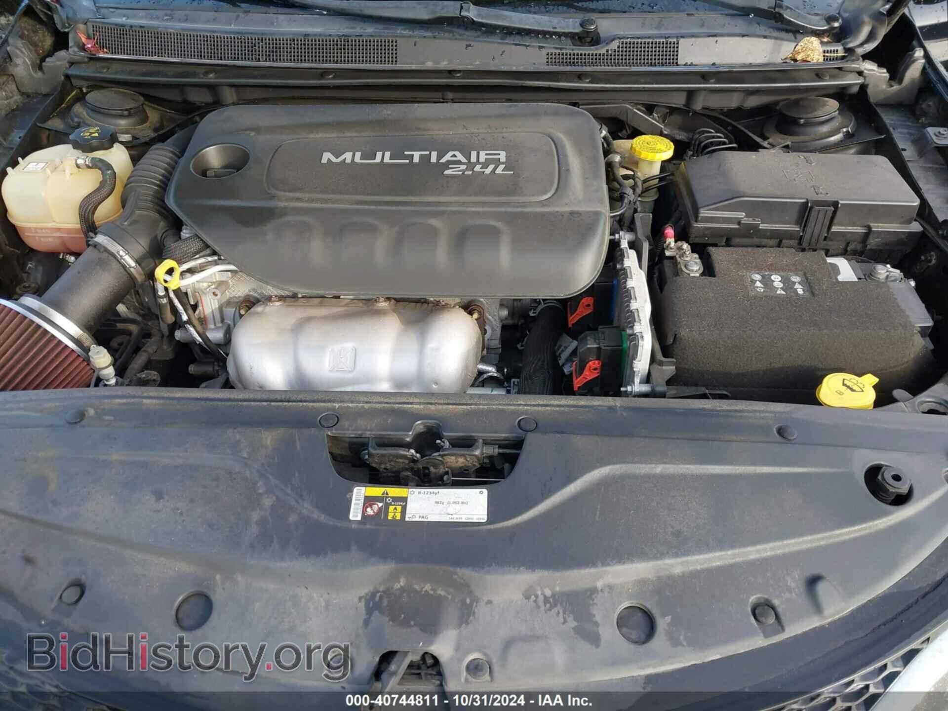 2015 CHRYSLER 200 - VIN: 1C3CCCAB7FN701320 - Photo 10