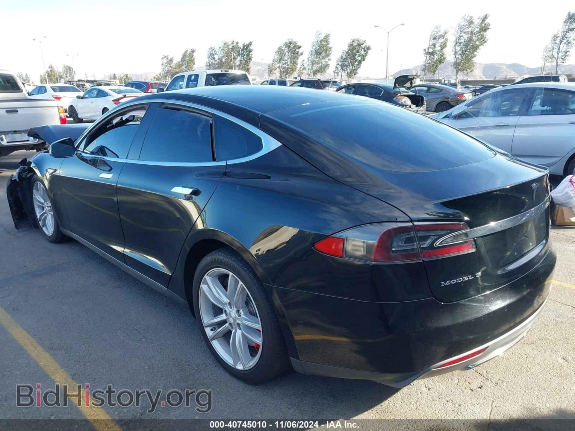 2014 TESLA MODEL S - VIN: 5YJSA1H28EFP66021 - Фото 3
