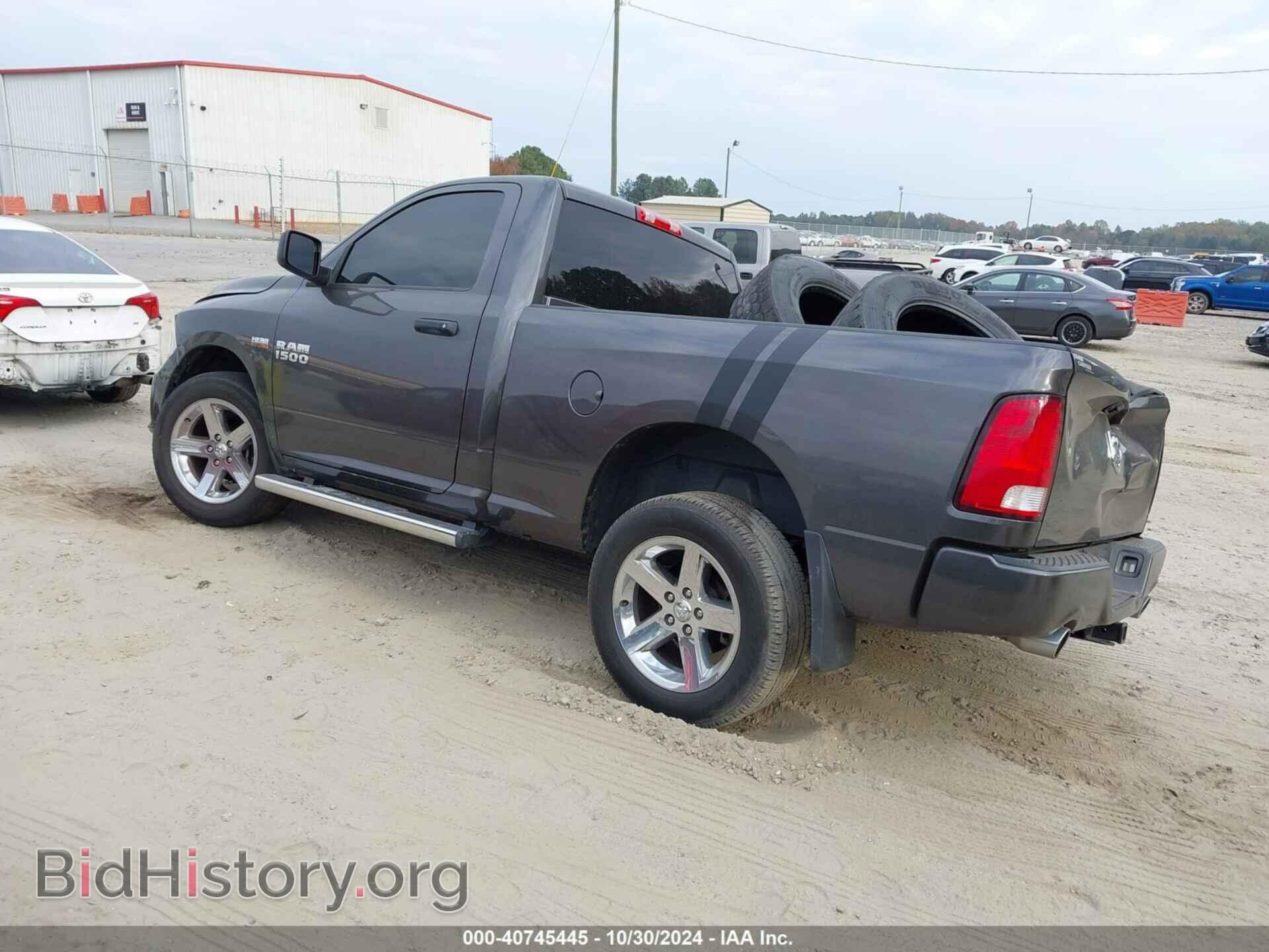 2018 RAM 1500 - VIN: 3C6JR6AT4JG178102 - Фото 3