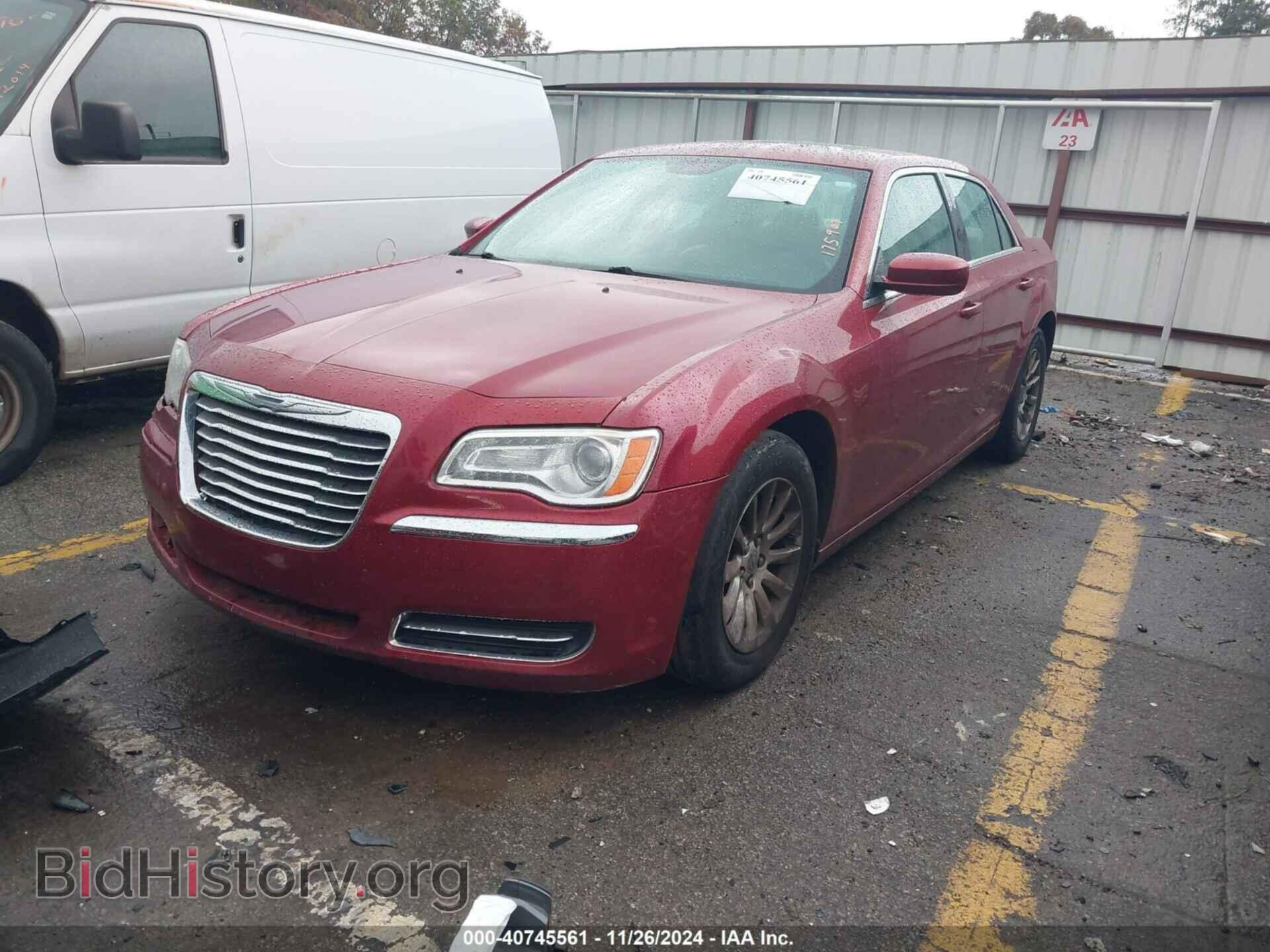 2014 CHRYSLER 300 - VIN: 2C3CCAAG5EH175907 - Фото 2