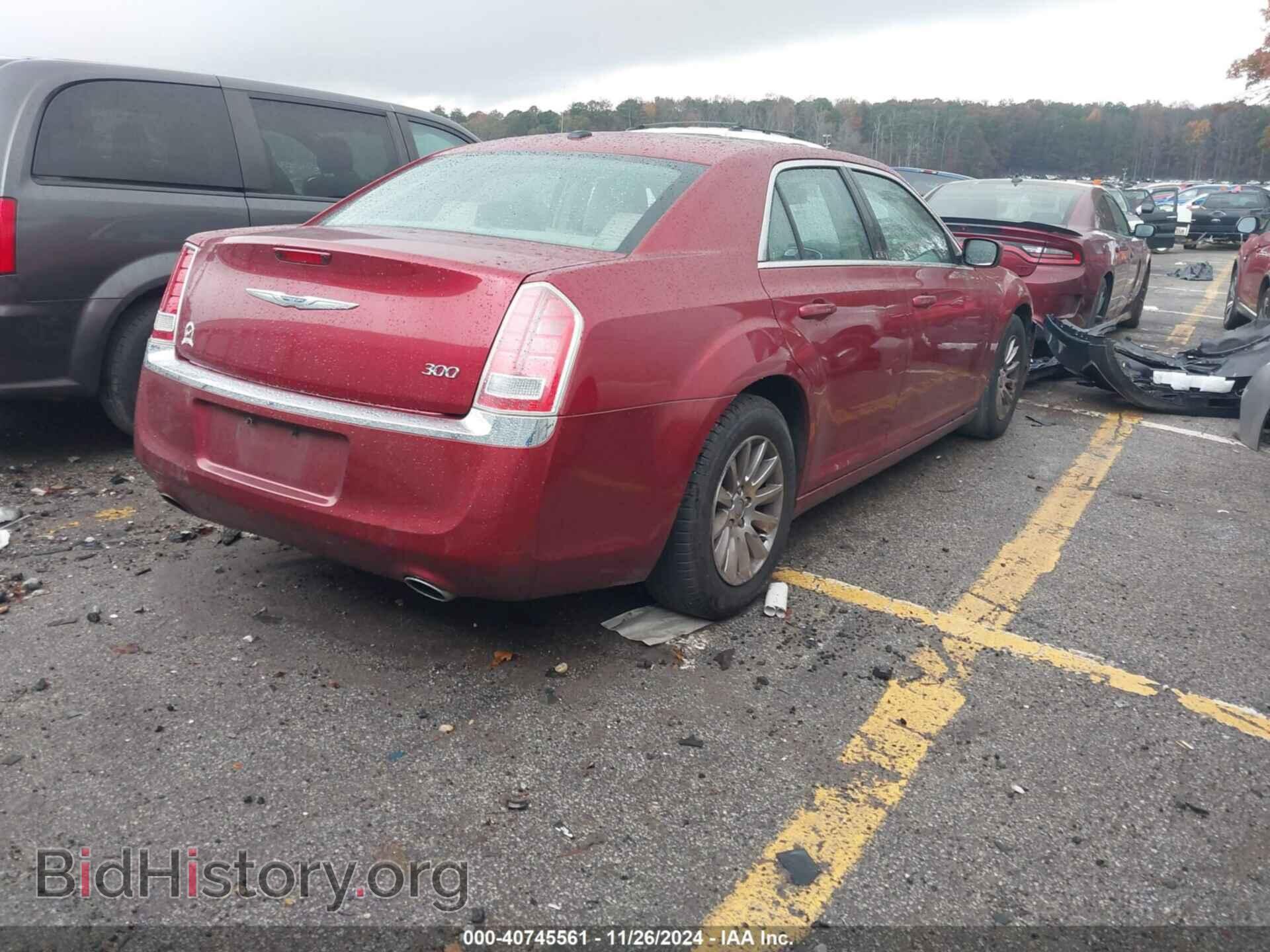 2014 CHRYSLER 300 - VIN: 2C3CCAAG5EH175907 - Фото 4