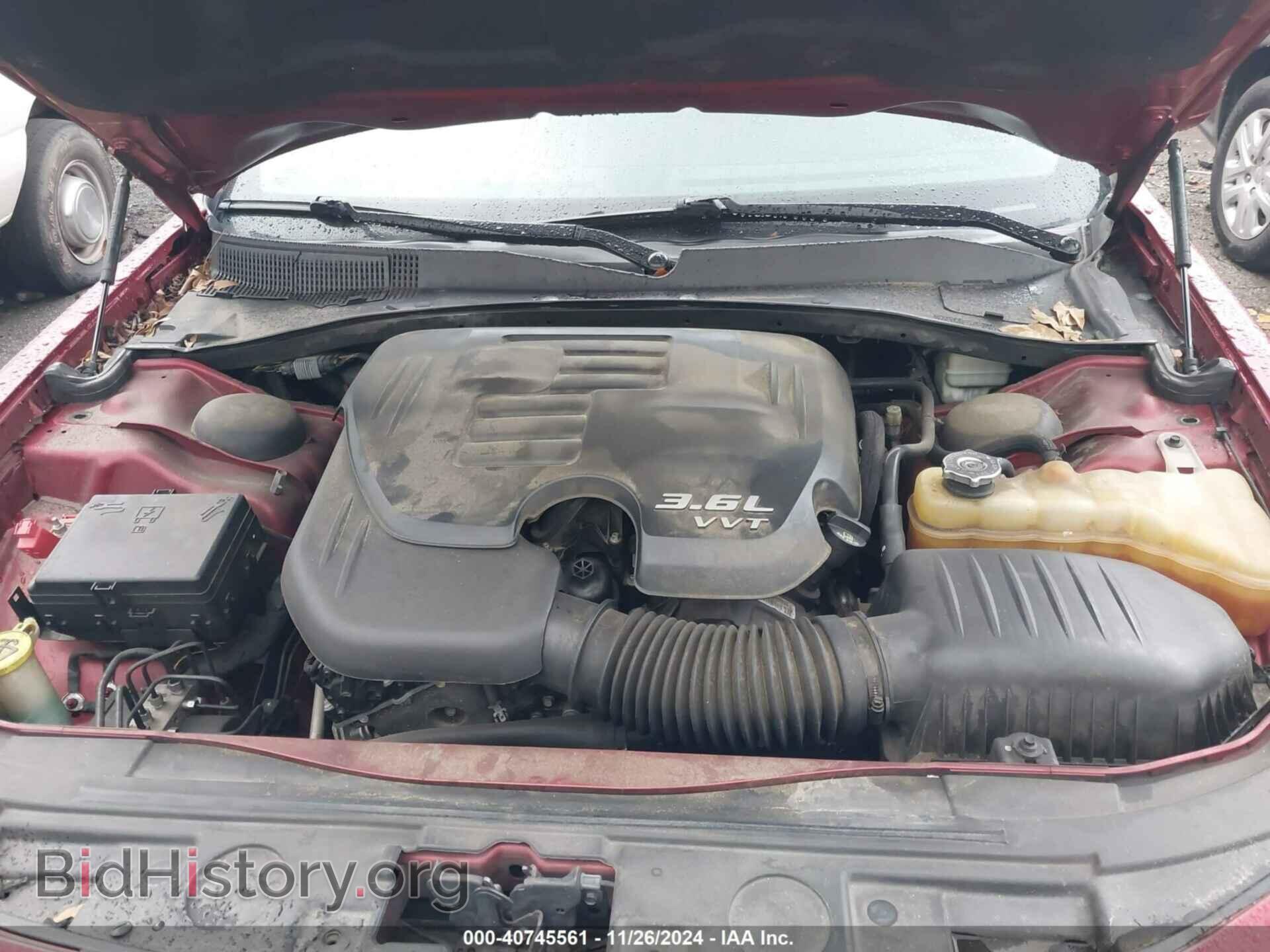 2014 CHRYSLER 300 - VIN: 2C3CCAAG5EH175907 - Фото 10