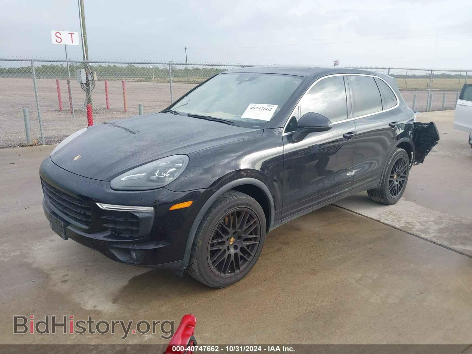 2016 PORSCHE CAYENNE - VIN: WP1AA2A22GKA10443 - Фото 2