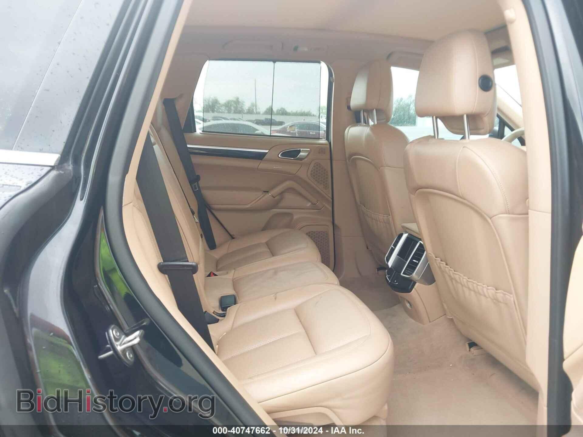 2016 PORSCHE CAYENNE - VIN: WP1AA2A22GKA10443 - Фото 8