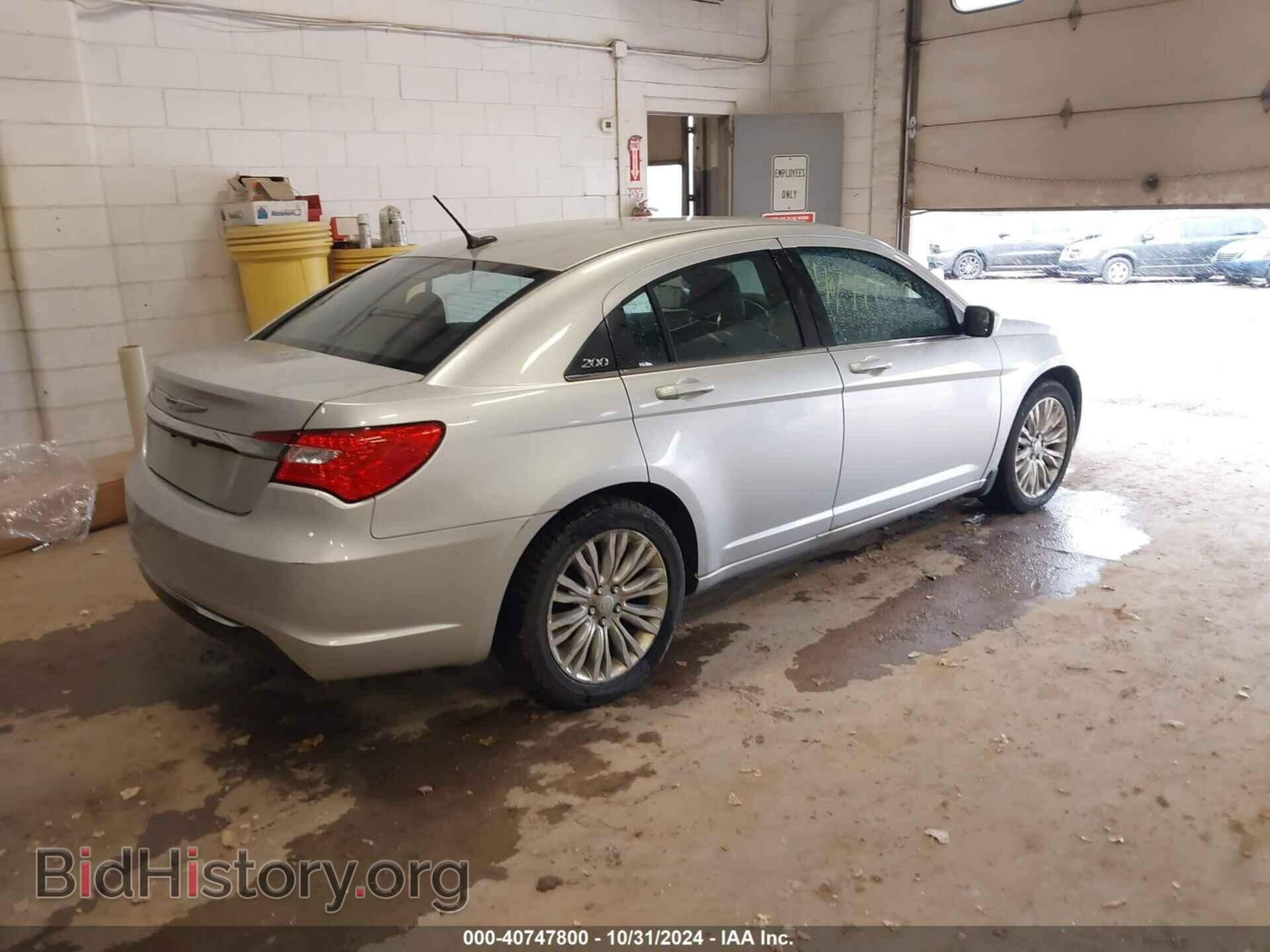 2012 CHRYSLER 200 - VIN: 1C3CCBABXCN282286 - Photo 4