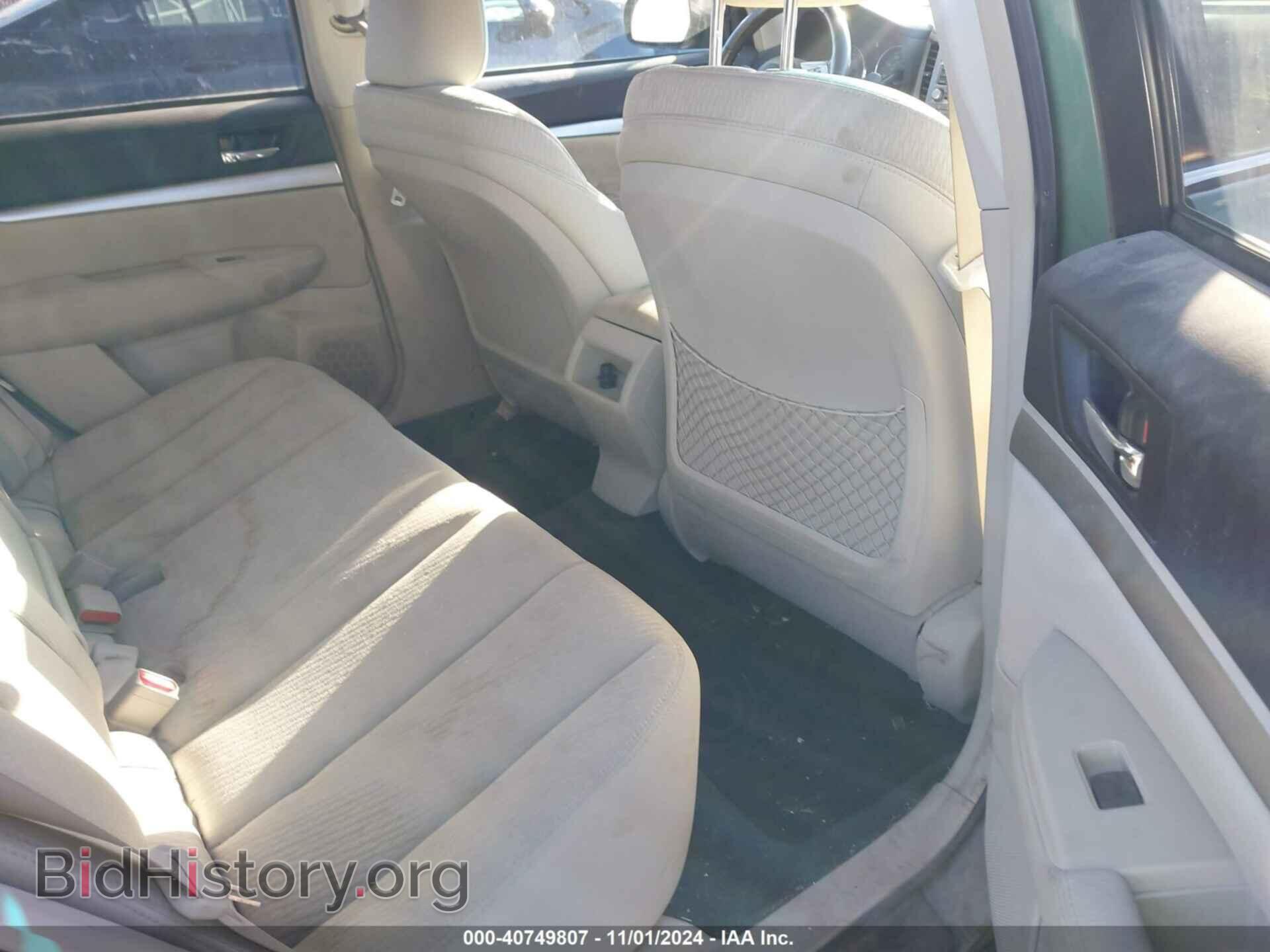 2010 SUBARU OUTBACK - VIN: 4S4BRBGC7A3374689 - Фото 8