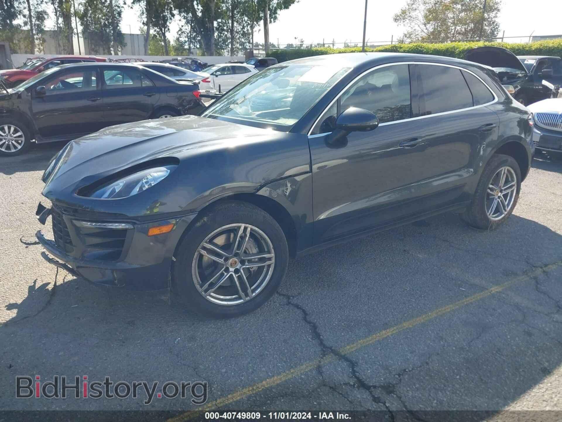 2017 PORSCHE MACAN - VIN: WP1AB2A57HLB13389 - Photo 2